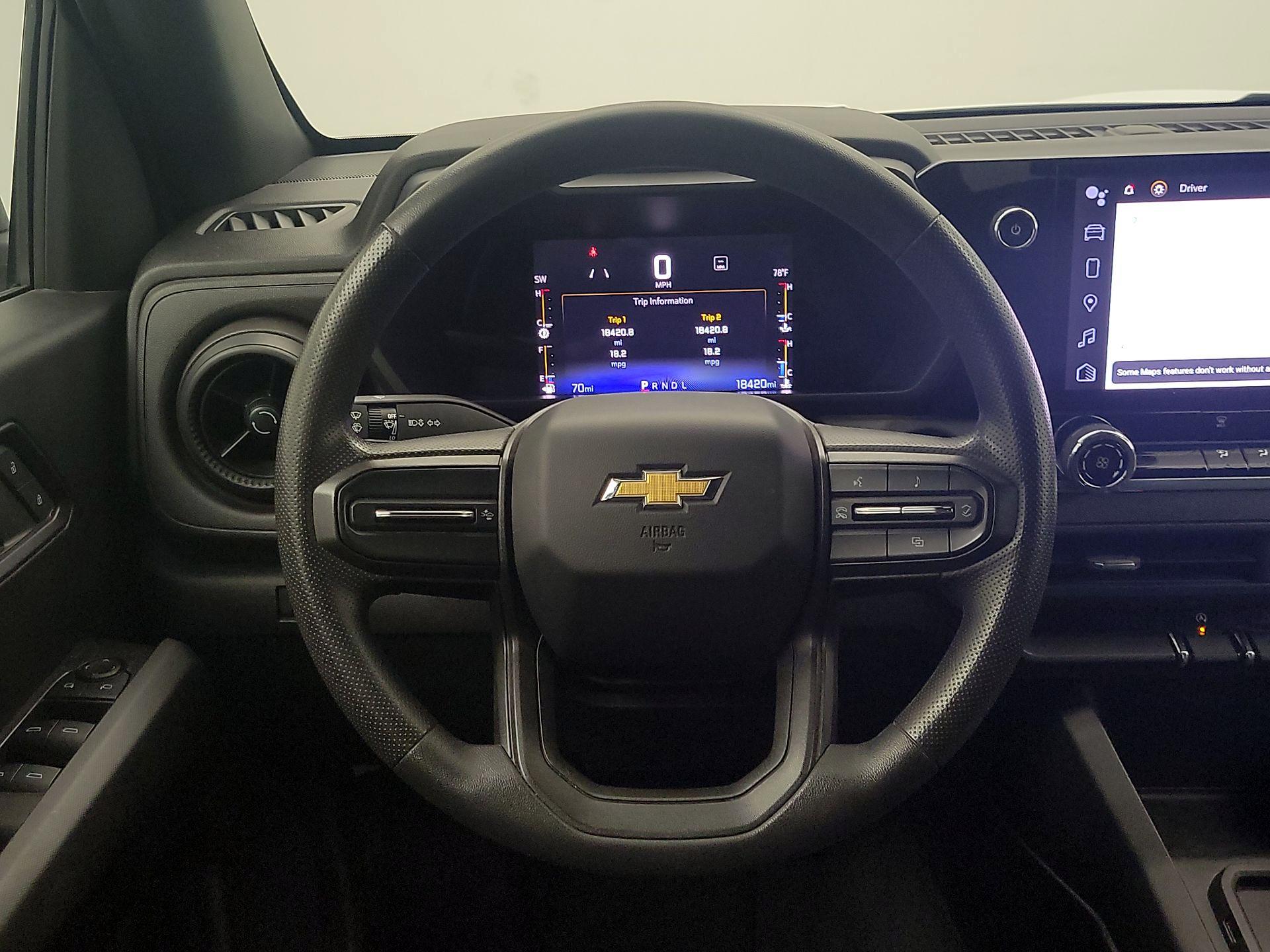 Thumbnail: 2023 Chevrolet Colorado - 10