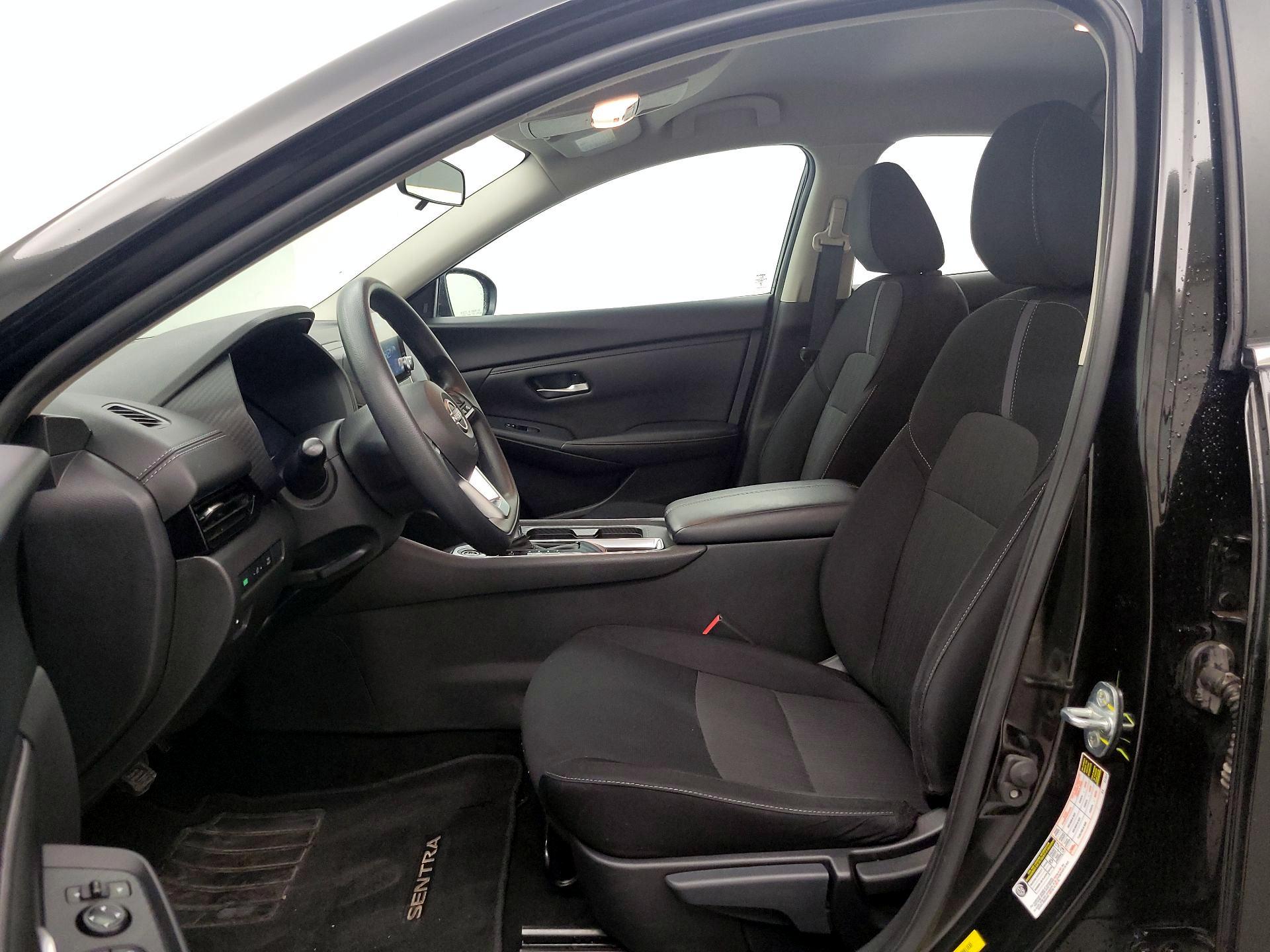 Thumbnail: 2024 Nissan Sentra - 11