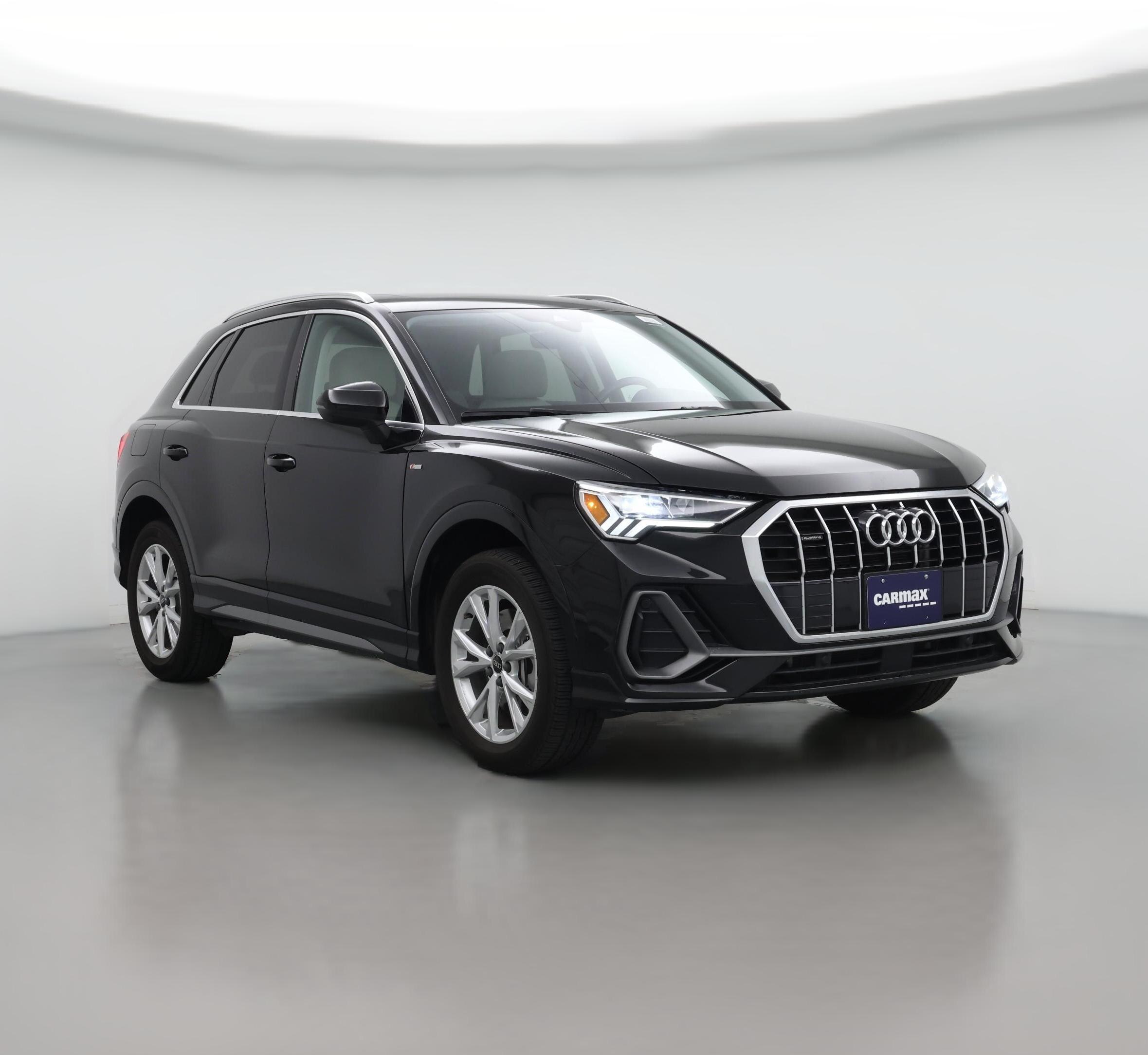 Thumbnail: 2023 Audi Q3 - 1