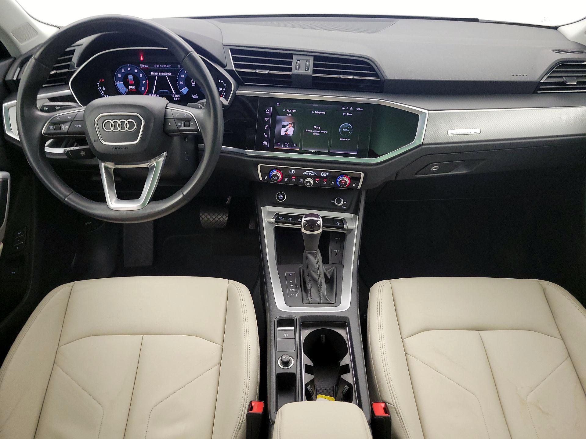 Thumbnail: 2023 Audi Q3 - 9