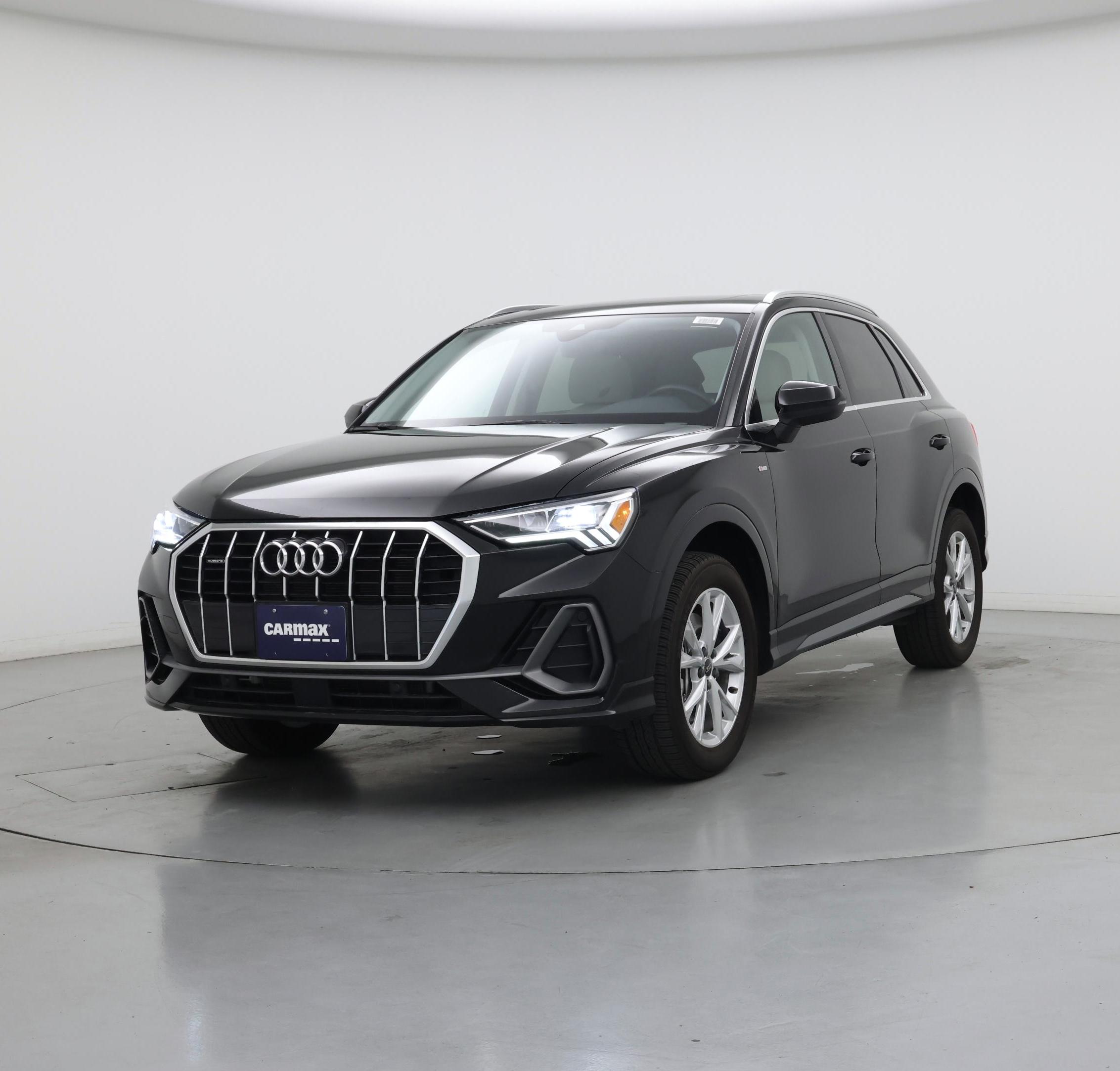 Thumbnail: 2023 Audi Q3 - 4