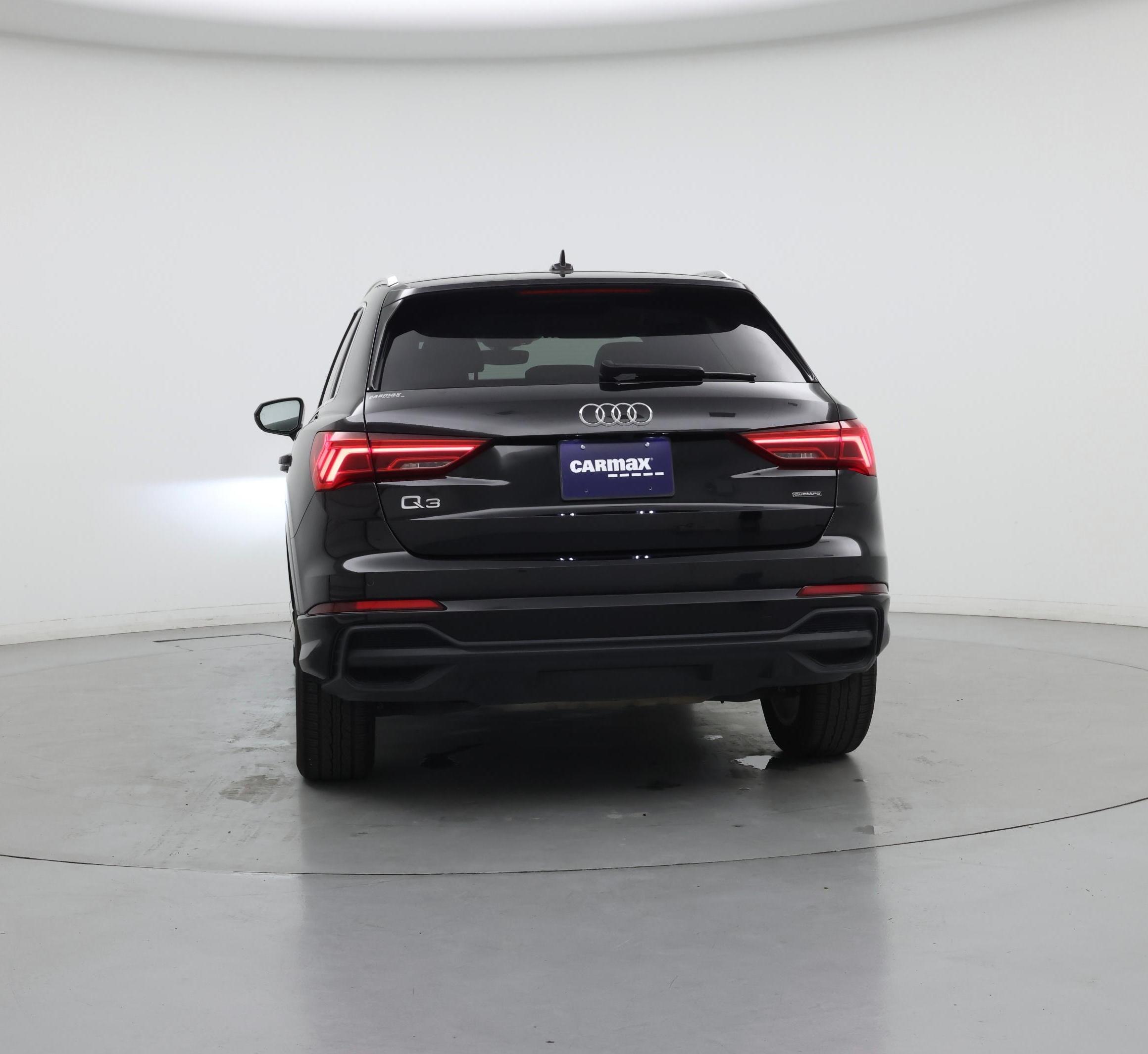 Thumbnail: 2023 Audi Q3 - 6