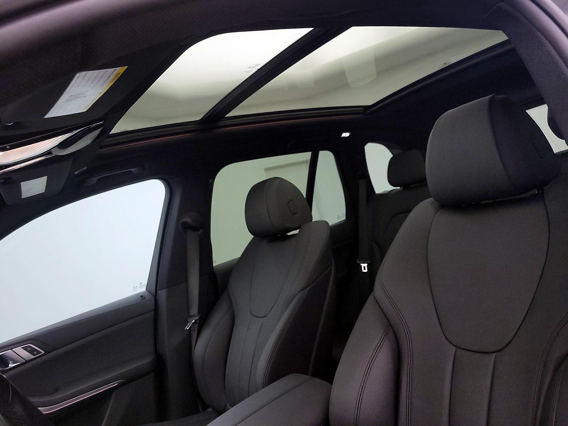 Thumbnail: 2020 BMW X5 - 20