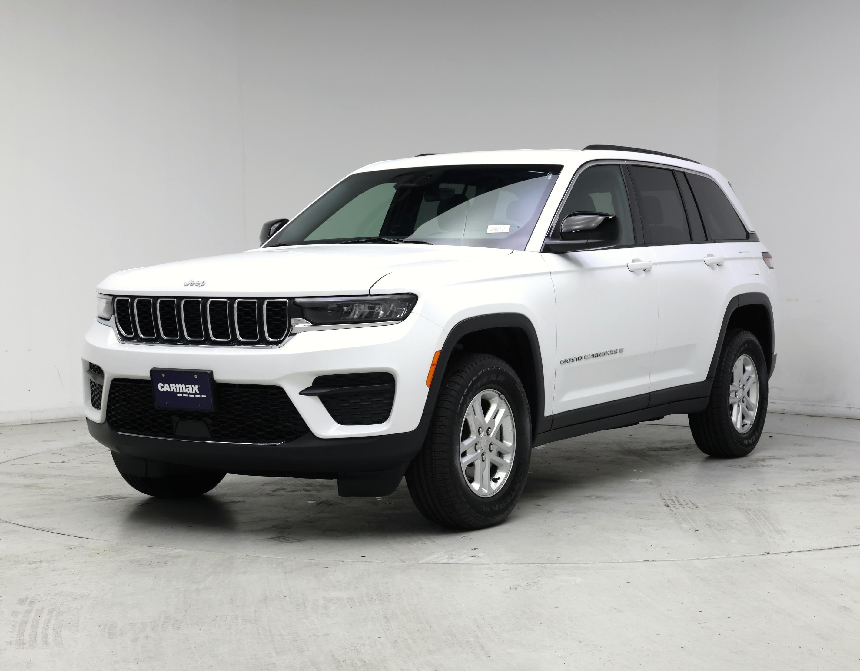 Thumbnail: 2025 Jeep Grand Cherokee - 4