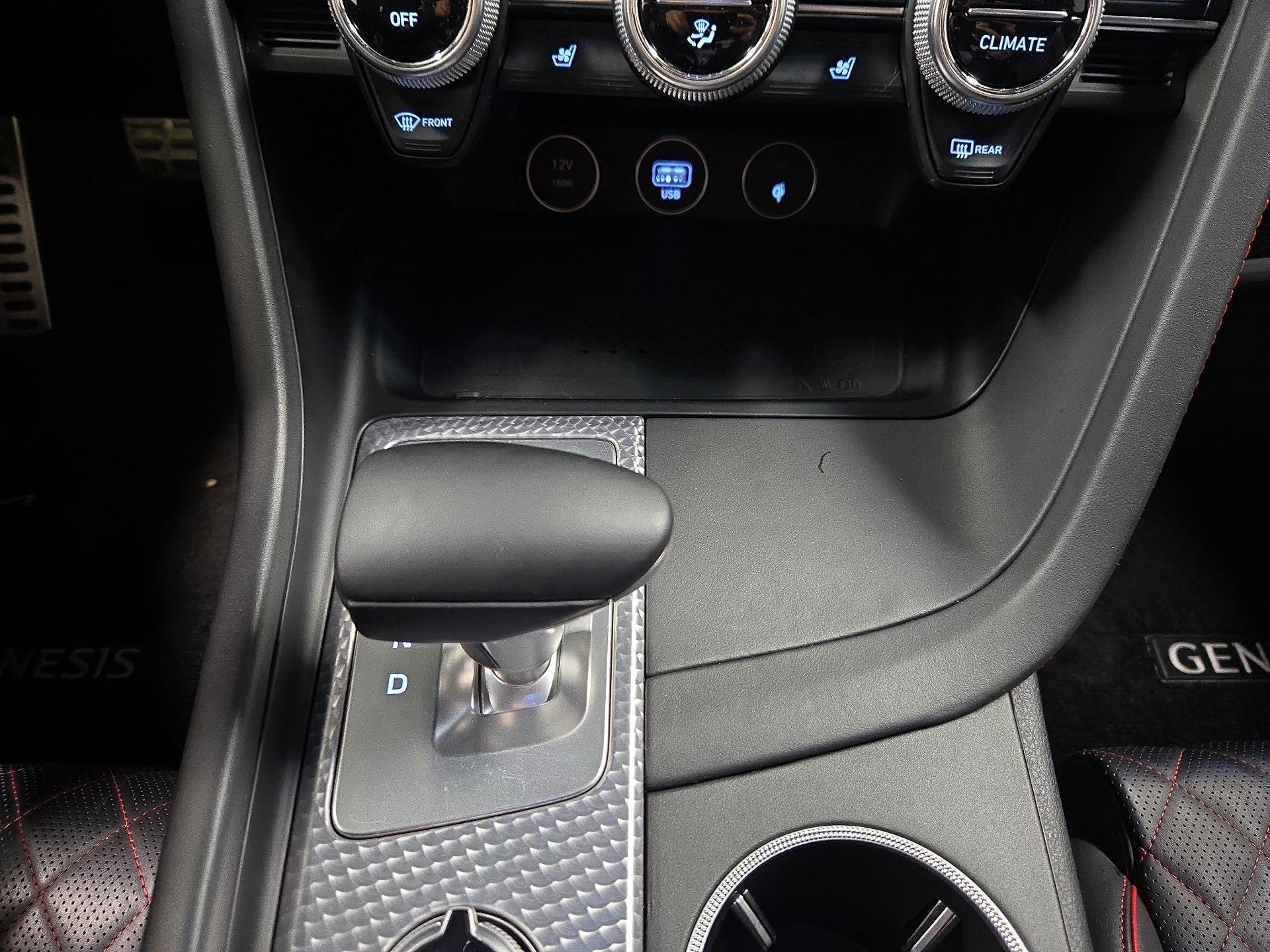 Thumbnail: 2022 Genesis G70 - 18