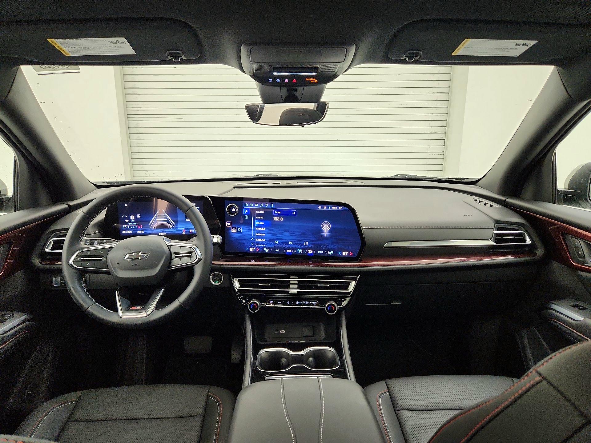 Thumbnail: 2026 Chevrolet Traverse - 9