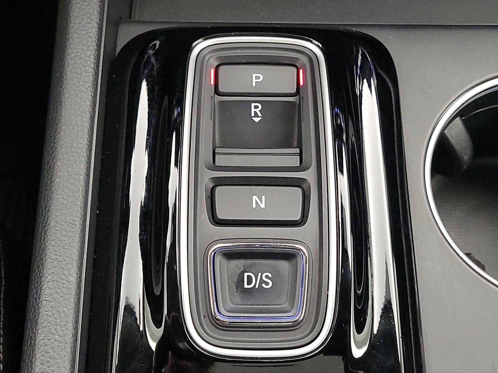 Thumbnail: 2024 Honda Pilot - 18