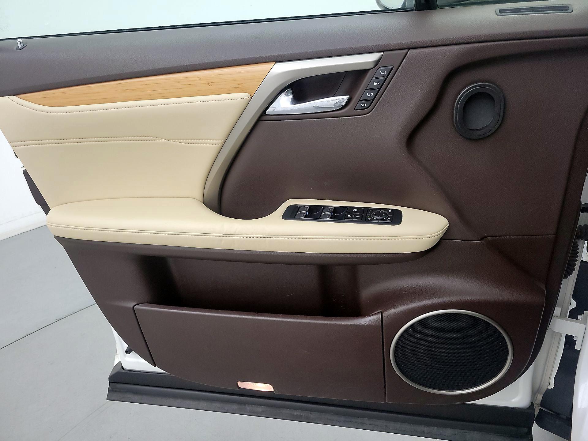 Thumbnail: 2017 Lexus RX - 12