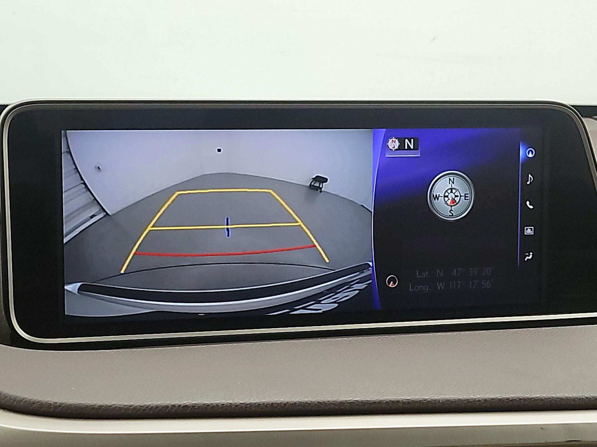 Thumbnail: 2017 Lexus RX - 15