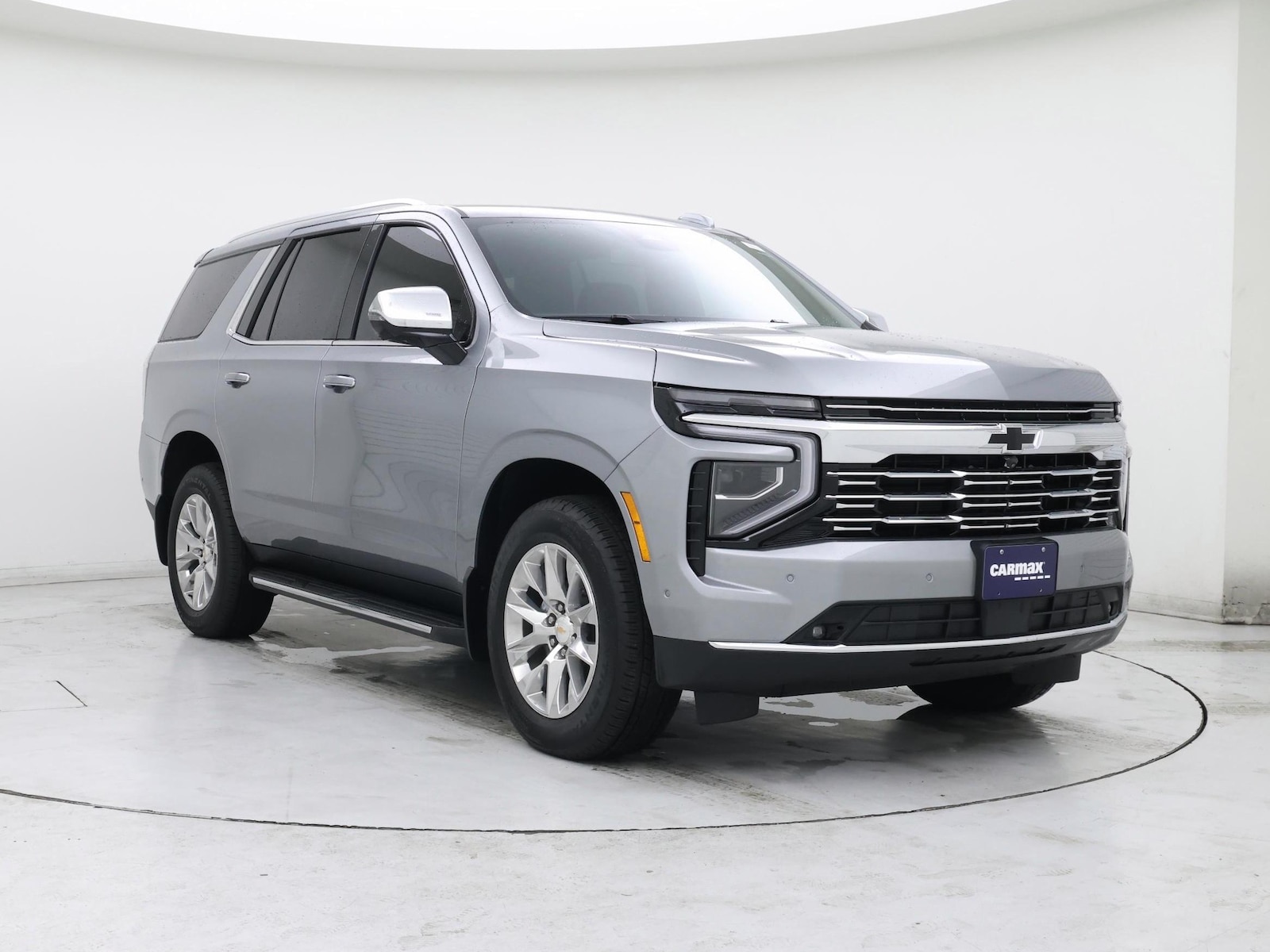 2025 Chevrolet Tahoe Premier - Photo 2