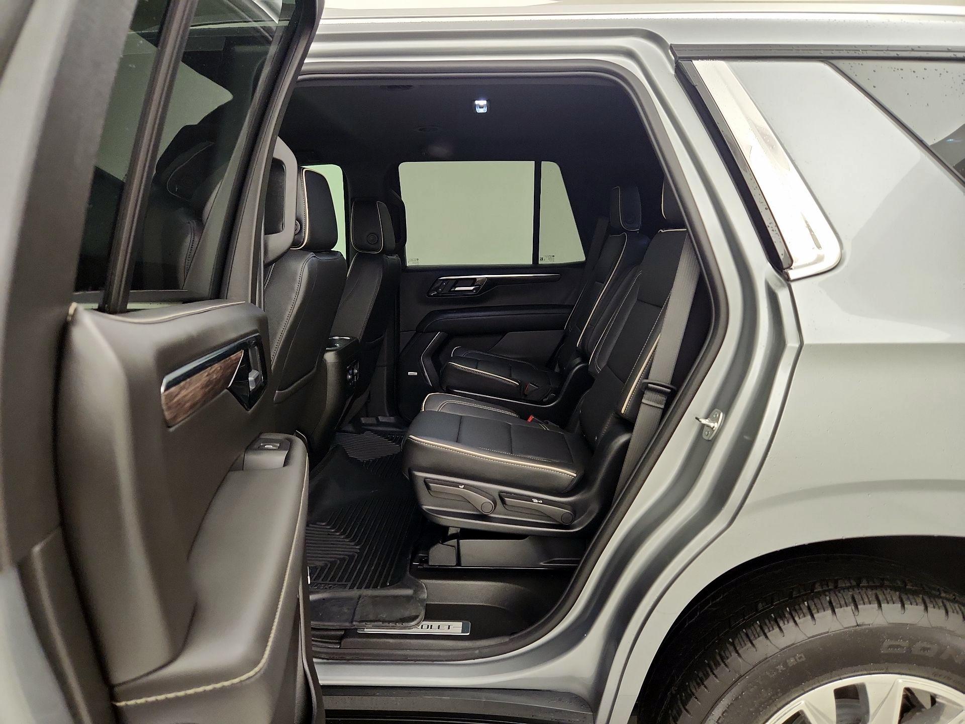 Thumbnail: 2025 Chevrolet Tahoe - 20
