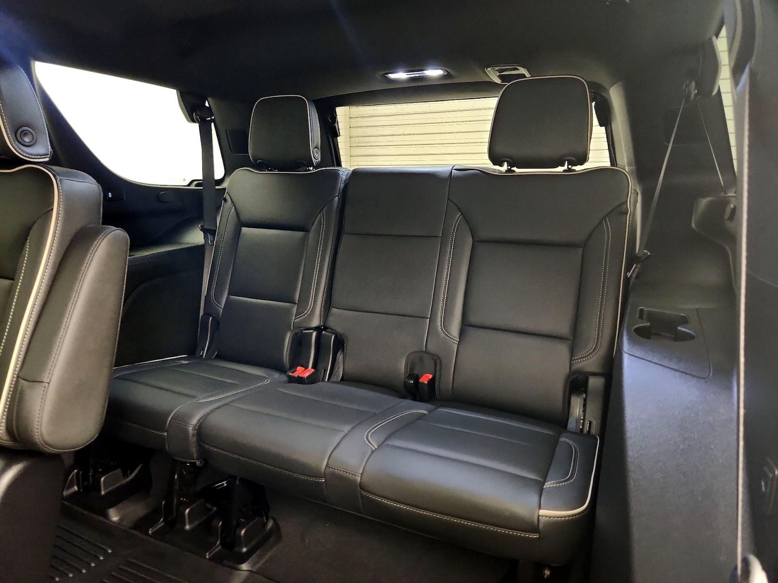 2025 Chevrolet Tahoe Premier - Photo 22