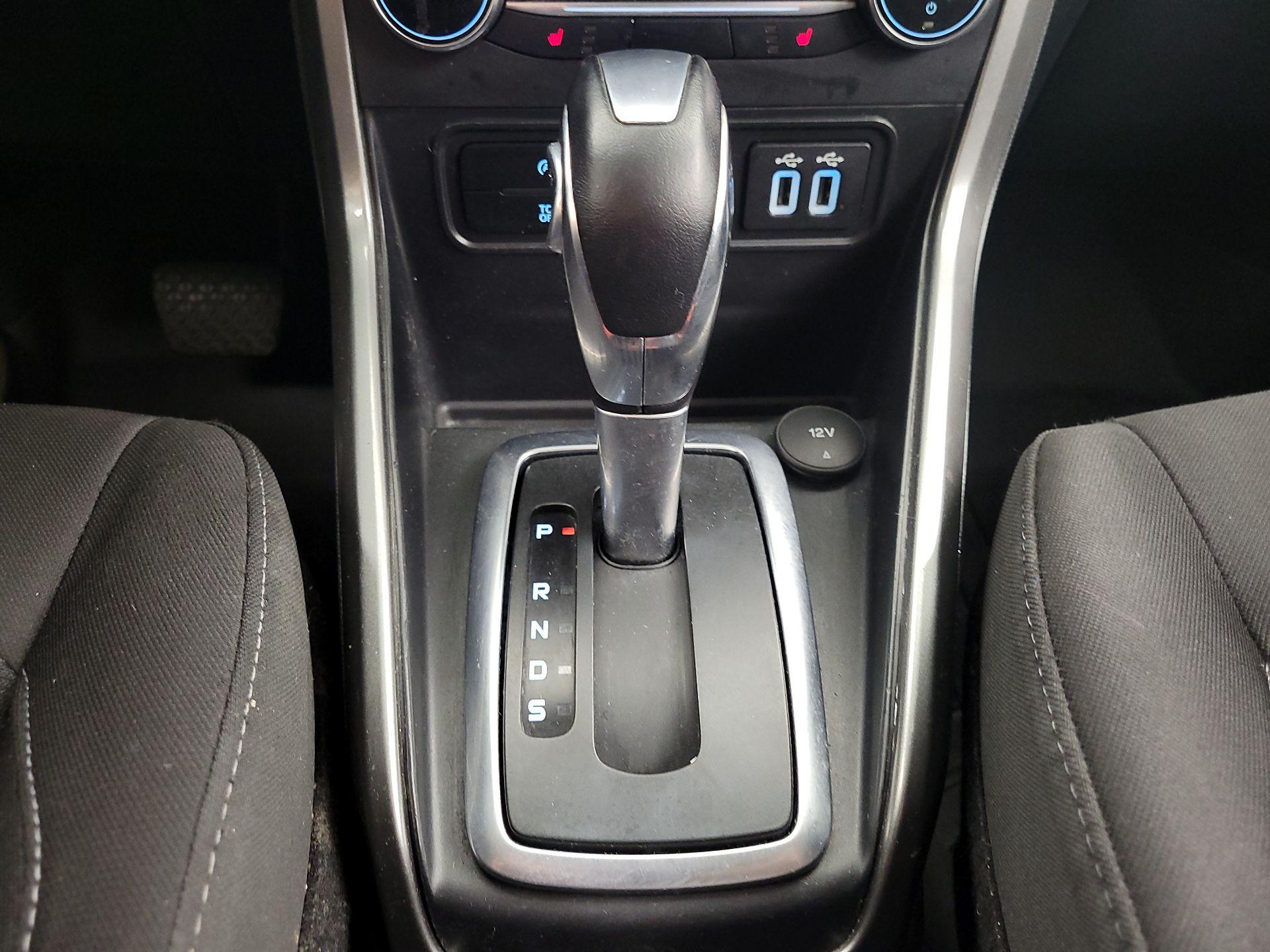Thumbnail: 2018 Ford EcoSport - 17