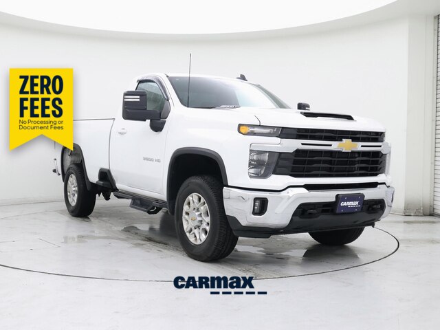 White 2024 Chevrolet Silverado 3500HD Pickup Truck Four-Wheel Drive Automatic