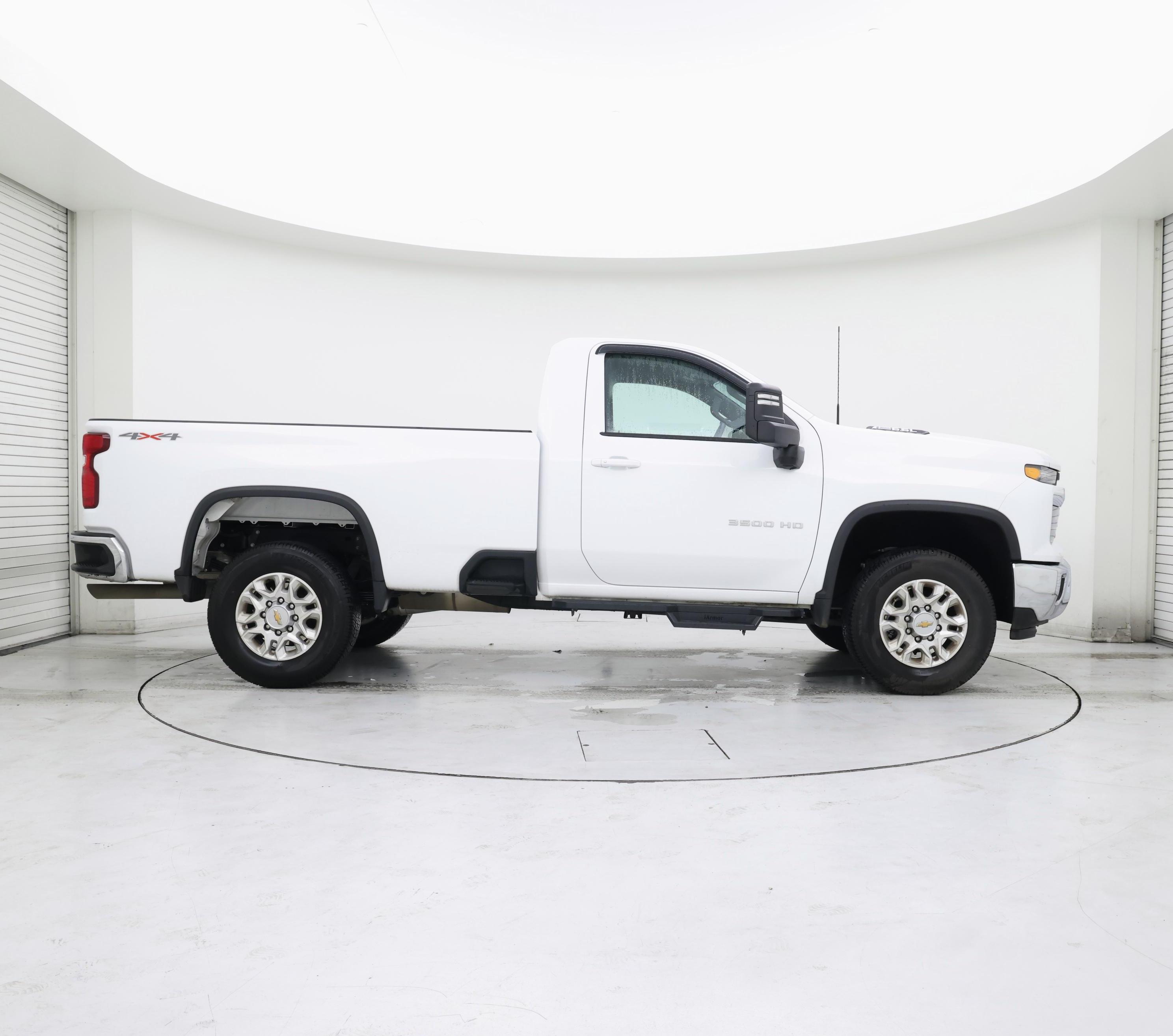 Thumbnail: 2024 Chevrolet Silverado 3500 - 7