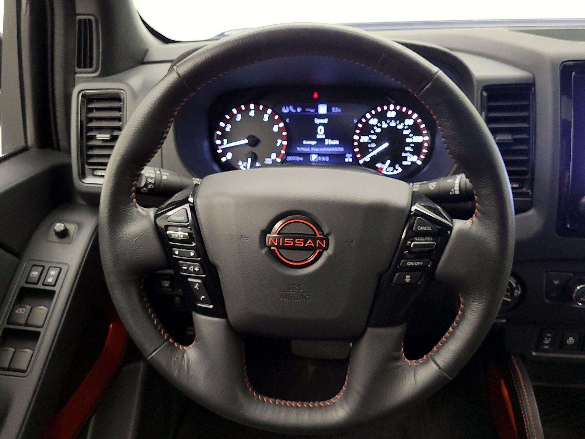 Thumbnail: 2023 Nissan Frontier - 10