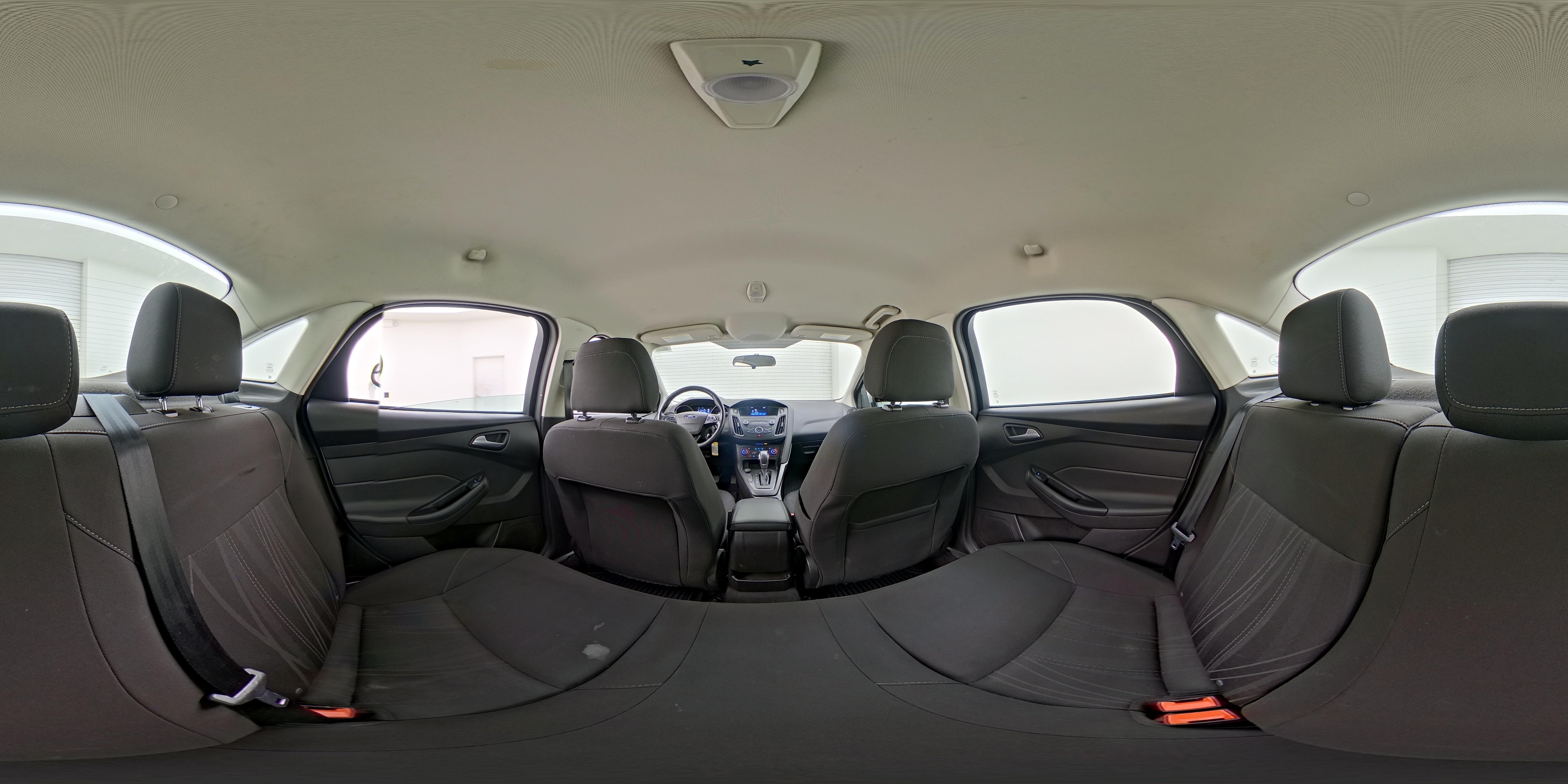 2018 Ford Focus SE - Photo 25