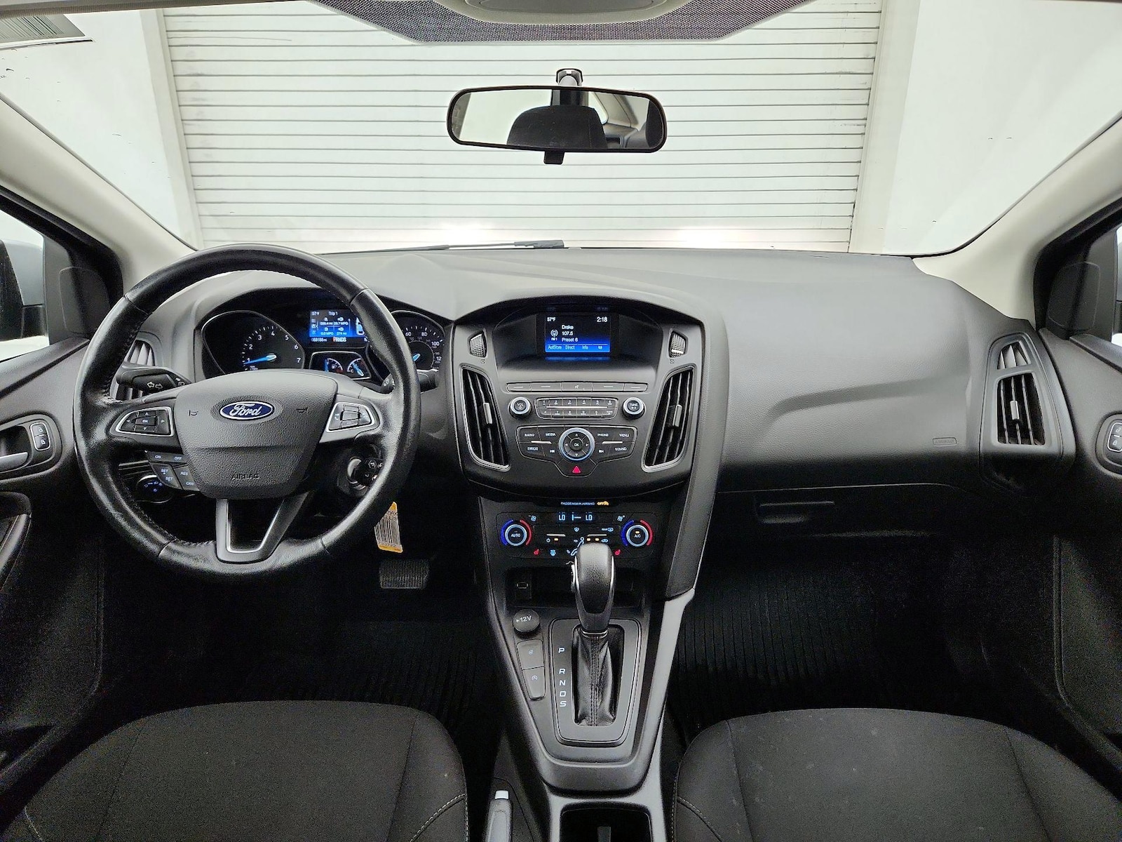 2018 Ford Focus SE - Photo 10
