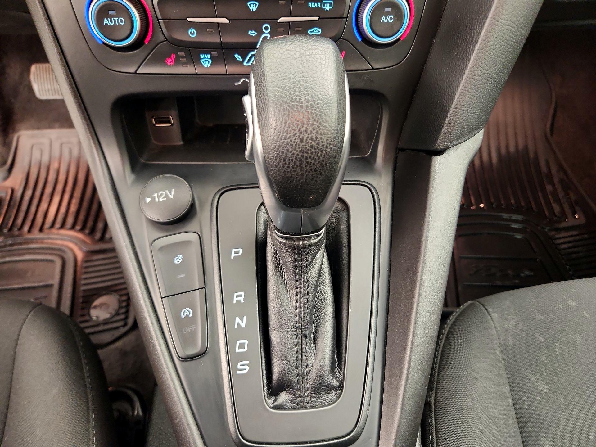 Thumbnail: 2018 Ford Focus - 17