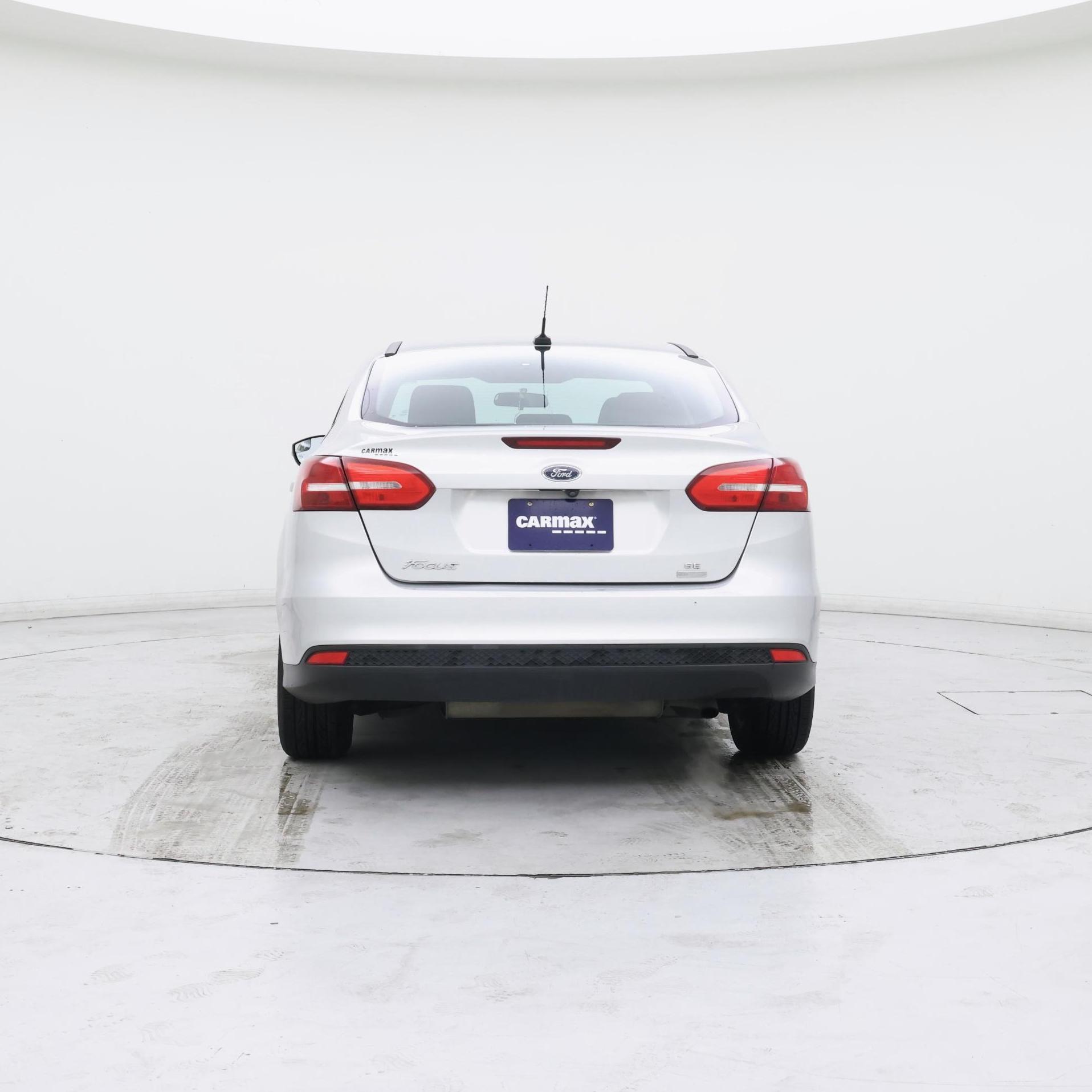 Thumbnail: 2018 Ford Focus - 6