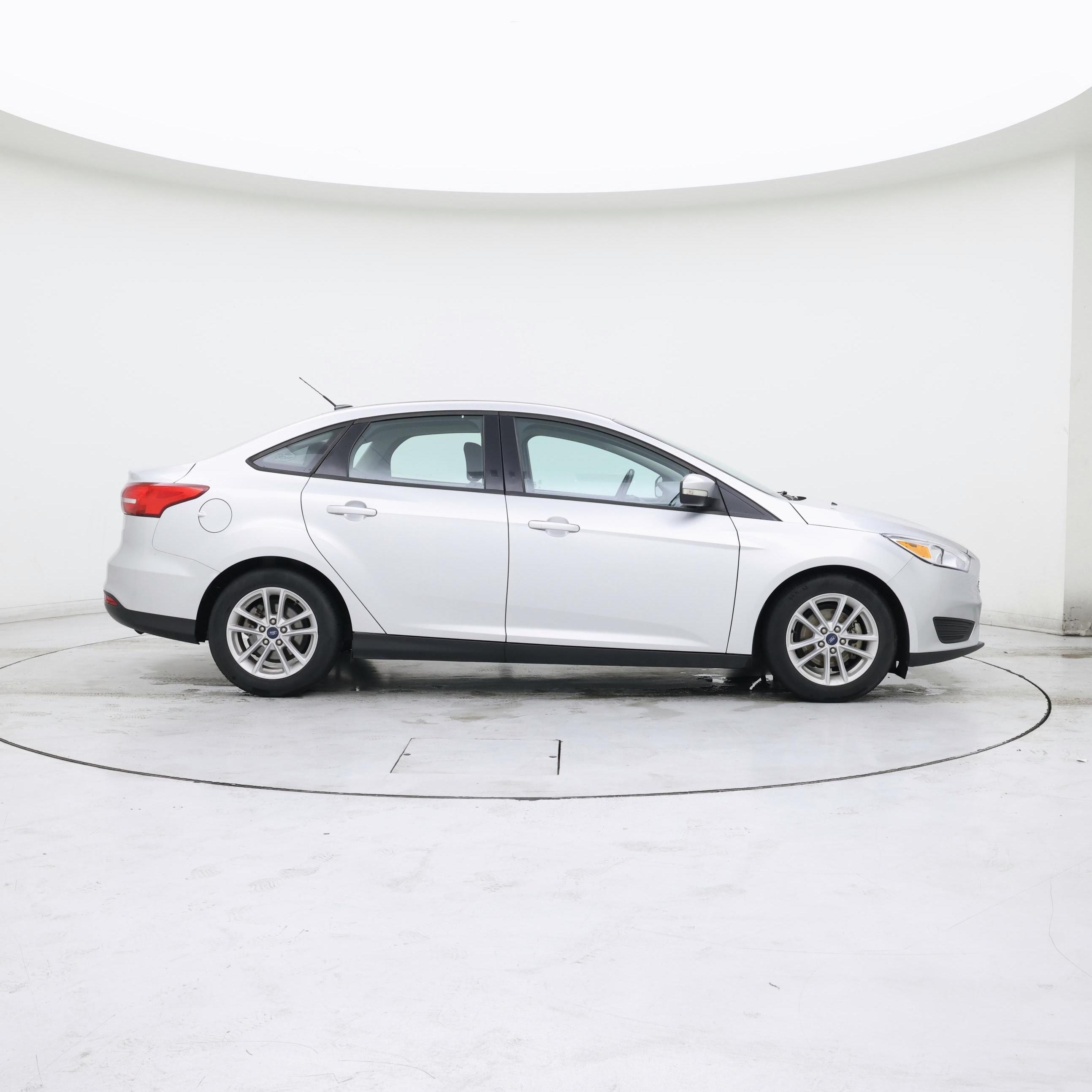 Thumbnail: 2018 Ford Focus - 7