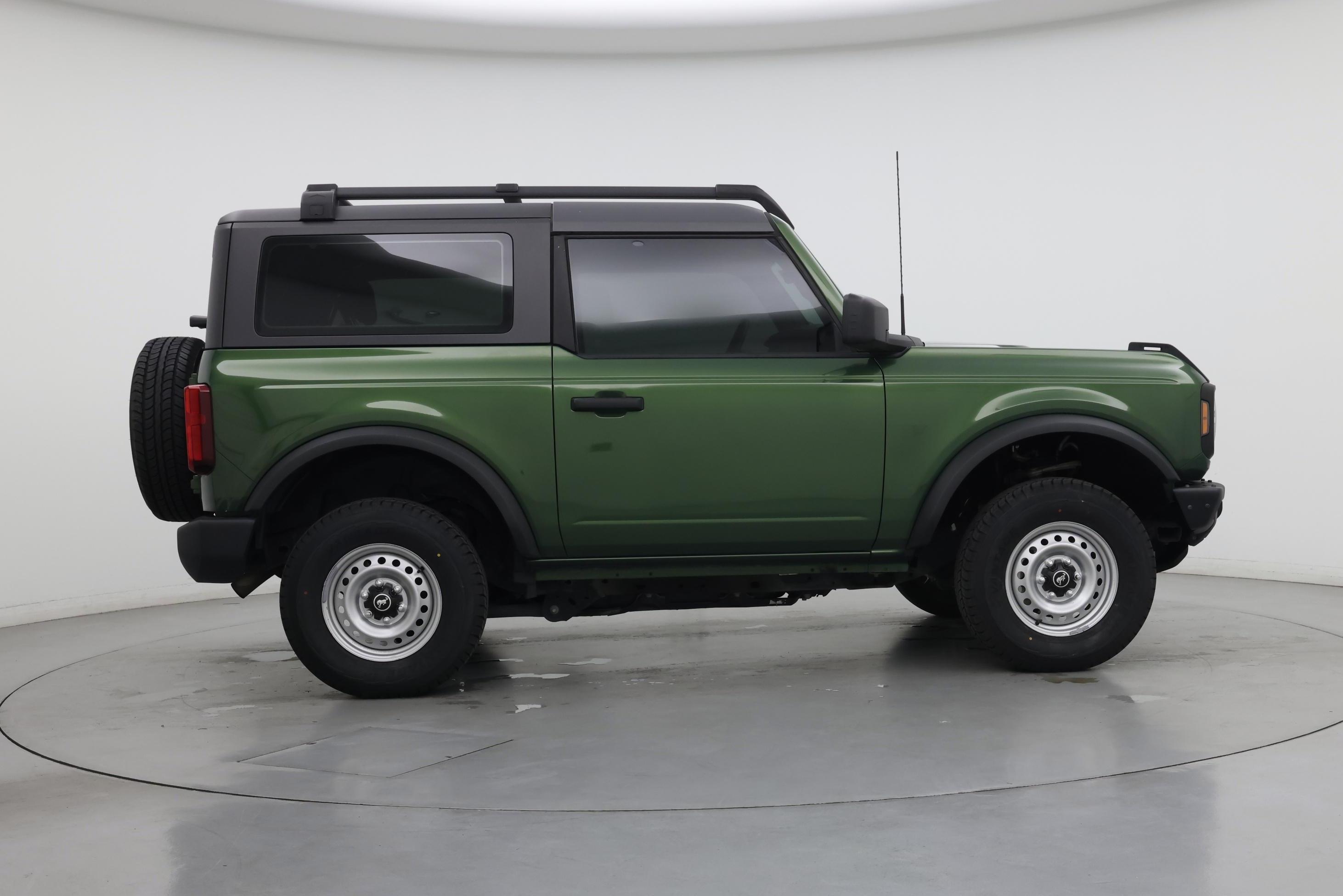 Thumbnail: 2022 Ford Bronco - 7