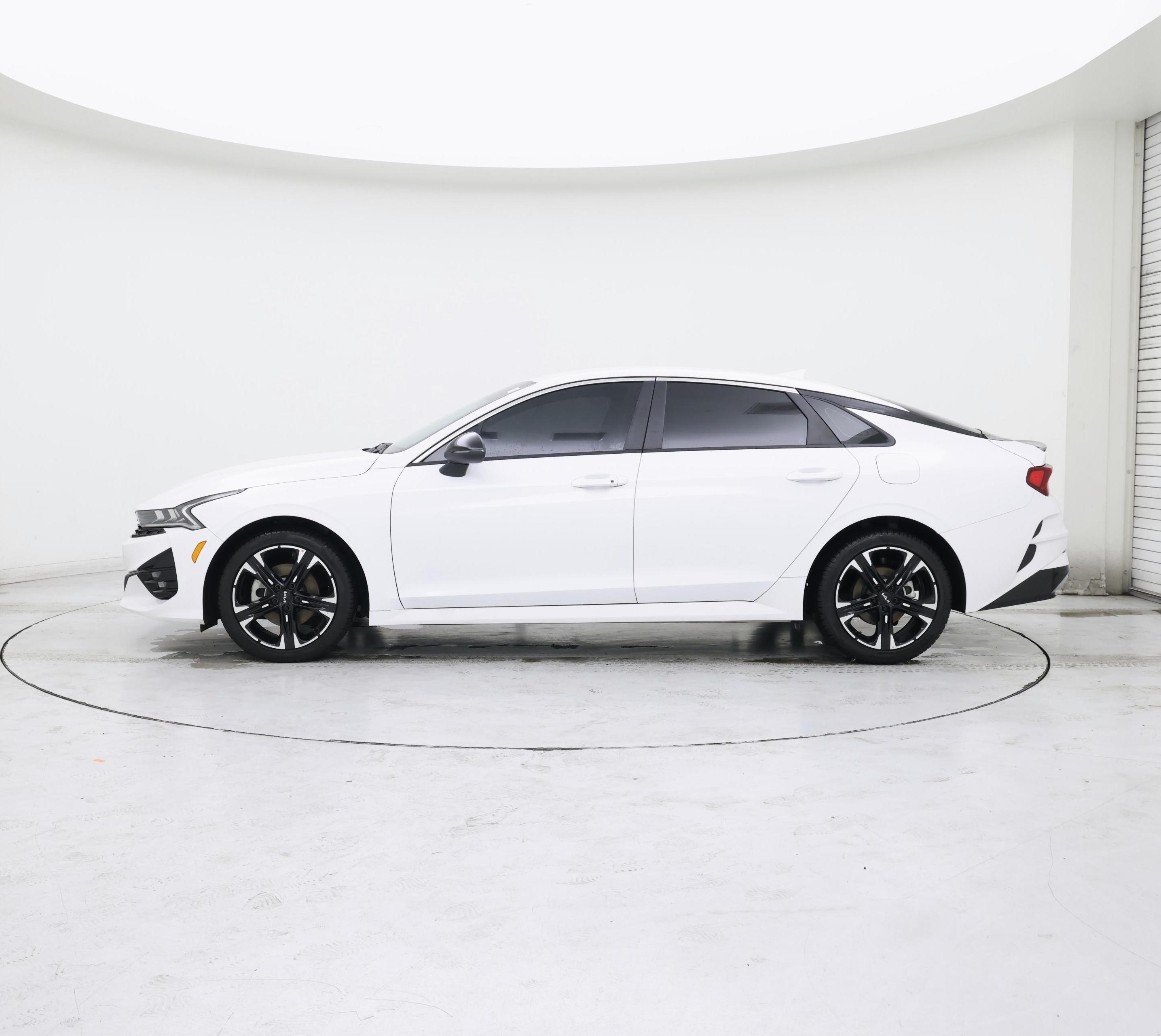 Thumbnail: 2024 Kia K5 - 3
