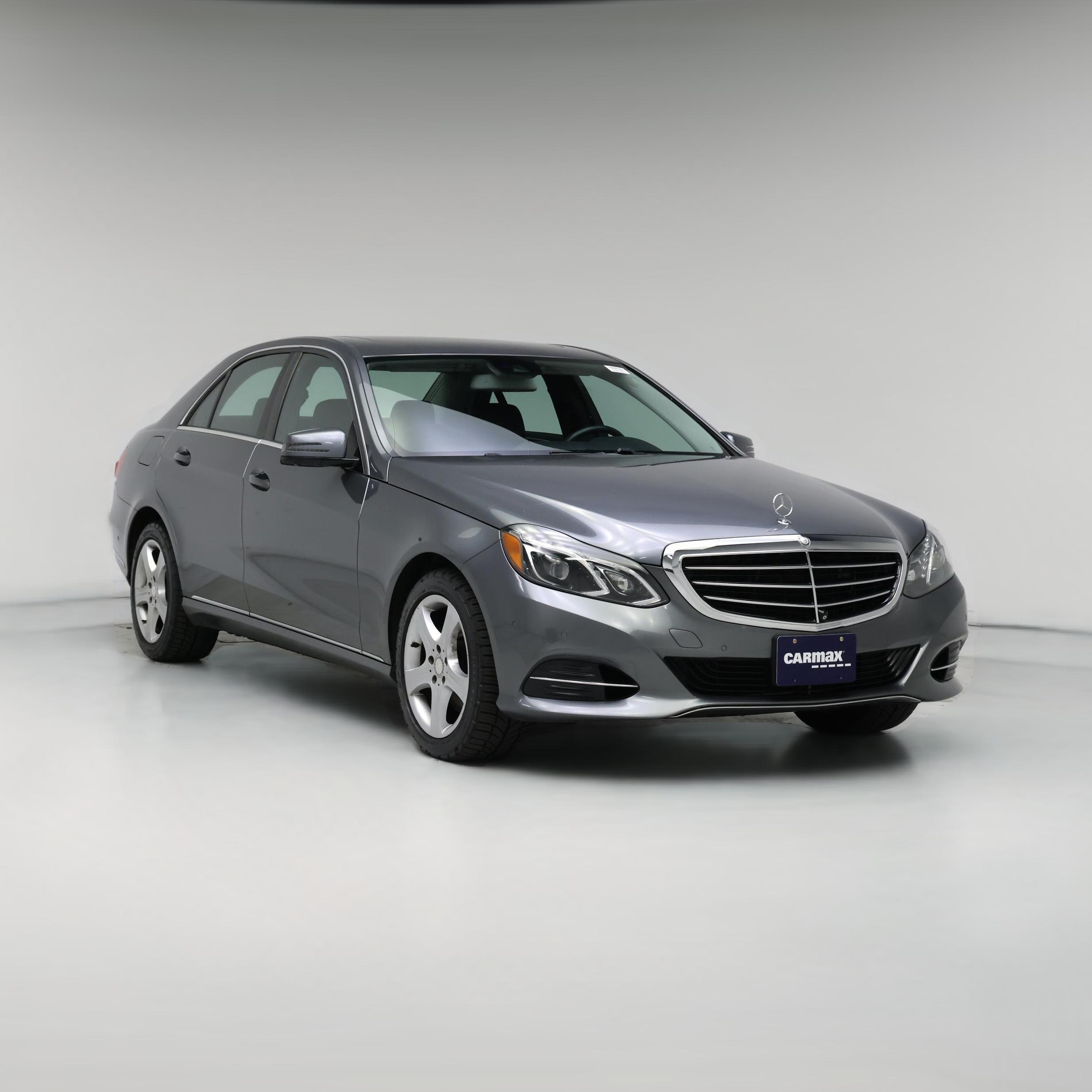 Thumbnail: 2016 Mercedes-Benz E-Class - 1