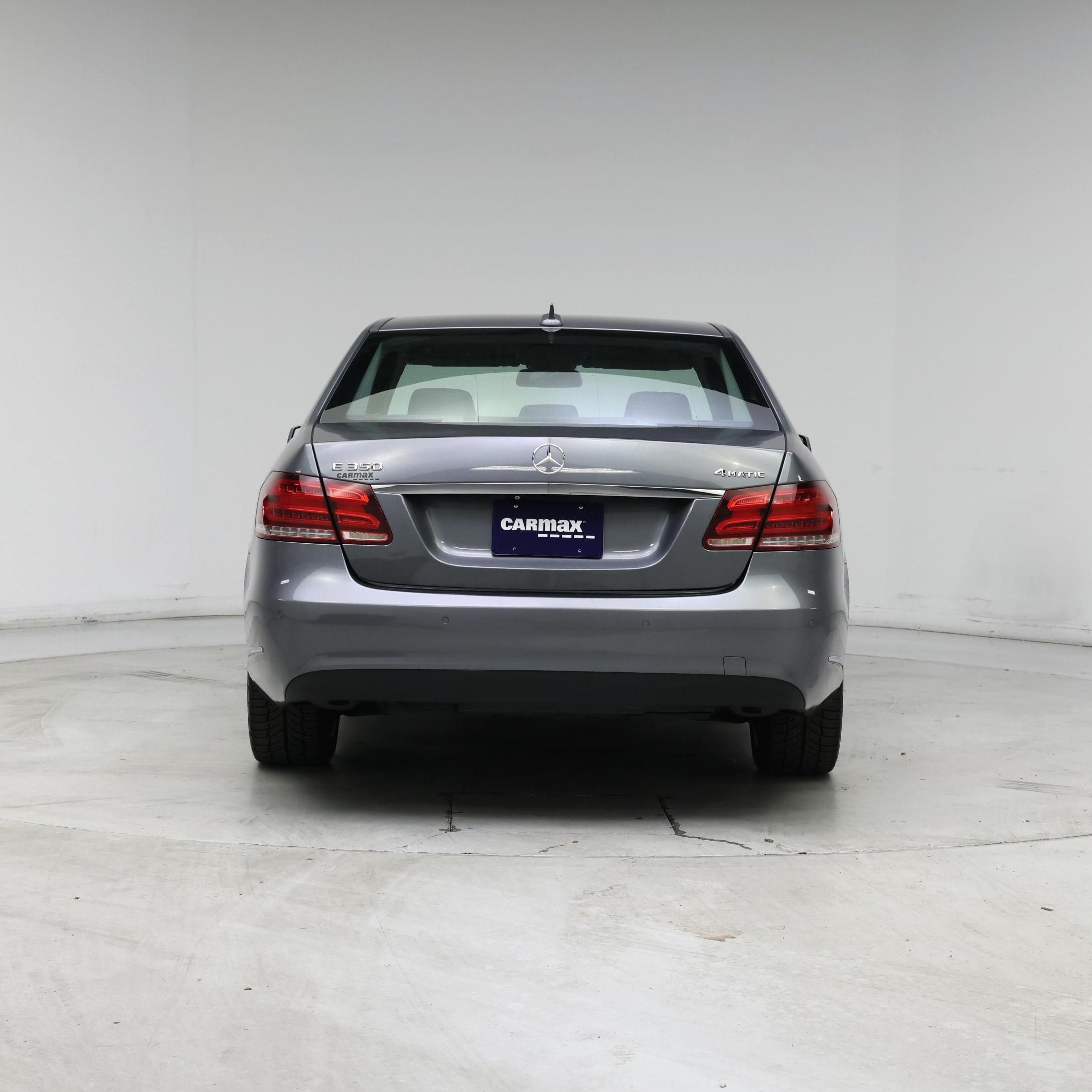 Thumbnail: 2016 Mercedes-Benz E-Class - 6