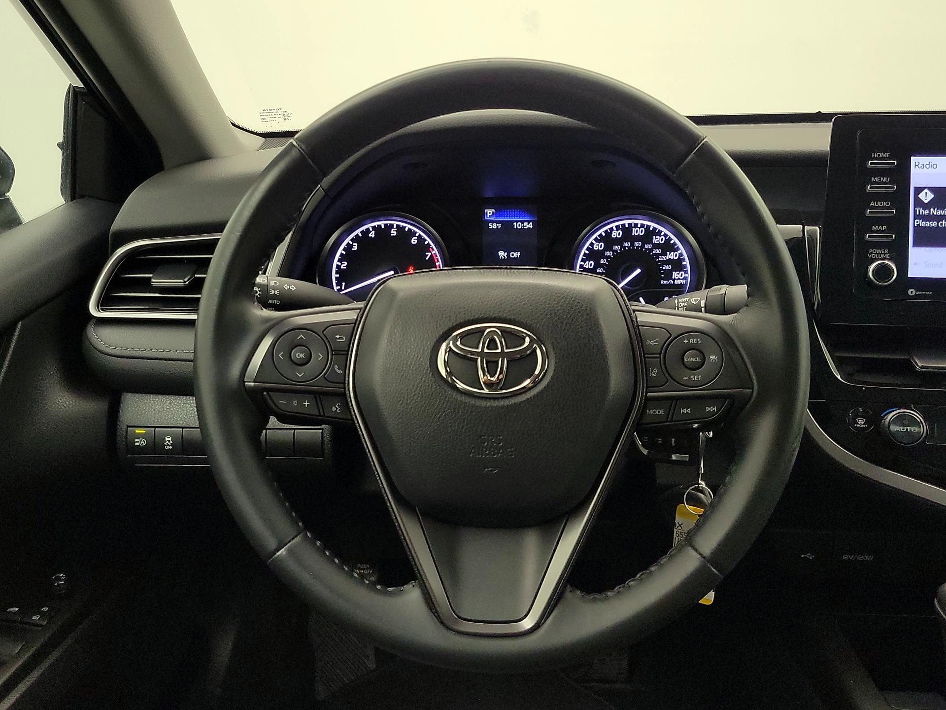Thumbnail: 2023 Toyota Camry - 10