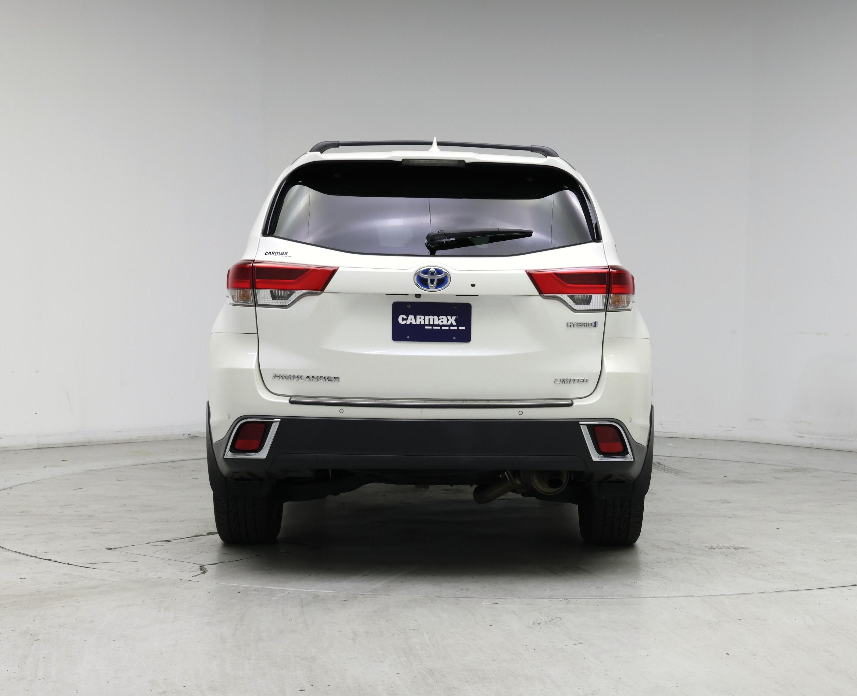 Thumbnail: 2017 Toyota Highlander - 6