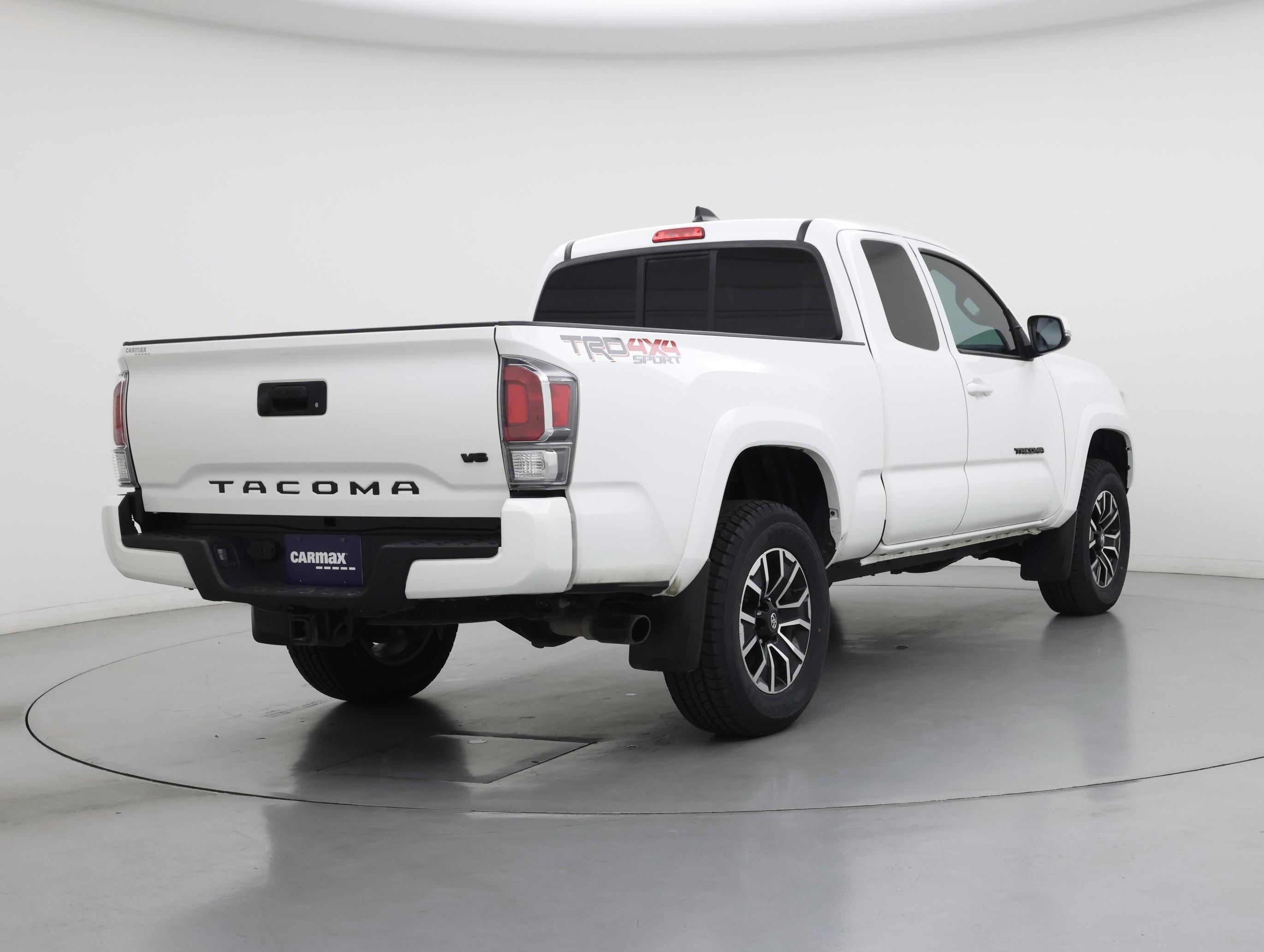 Thumbnail: 2023 Toyota Tacoma - 8
