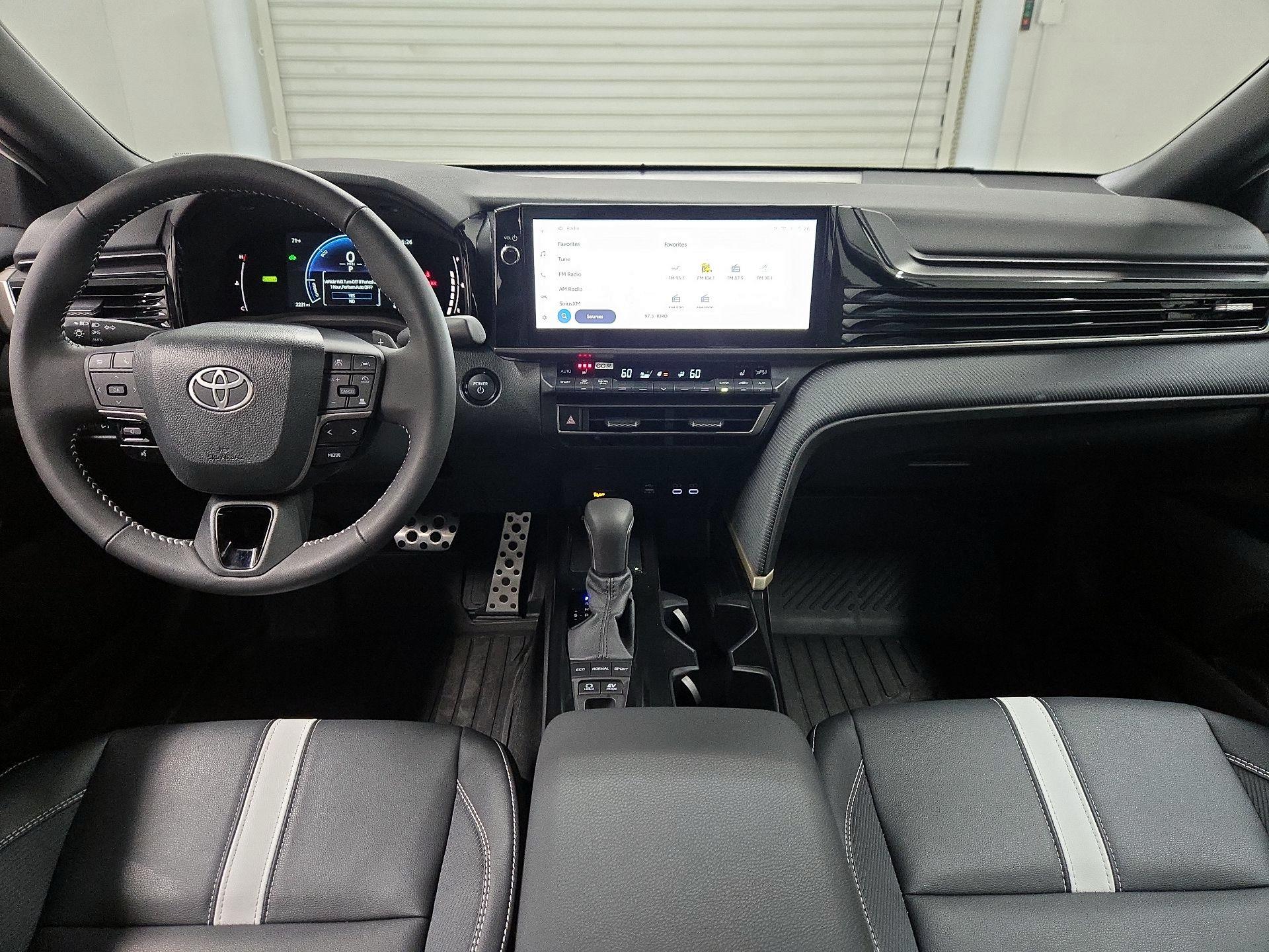 Thumbnail: 2025 Toyota Camry - 9