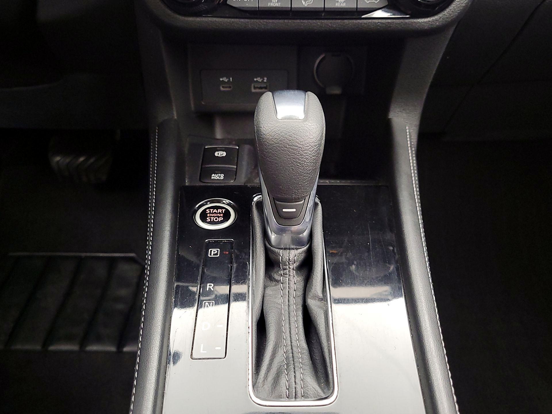 Thumbnail: 2022 Nissan Kicks - 17