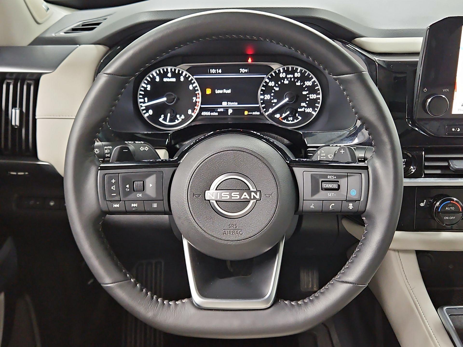 Thumbnail: 2025 Nissan Pathfinder - 10
