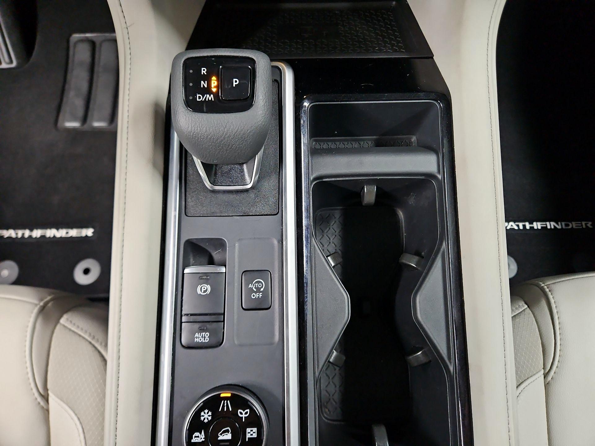 Thumbnail: 2025 Nissan Pathfinder - 18