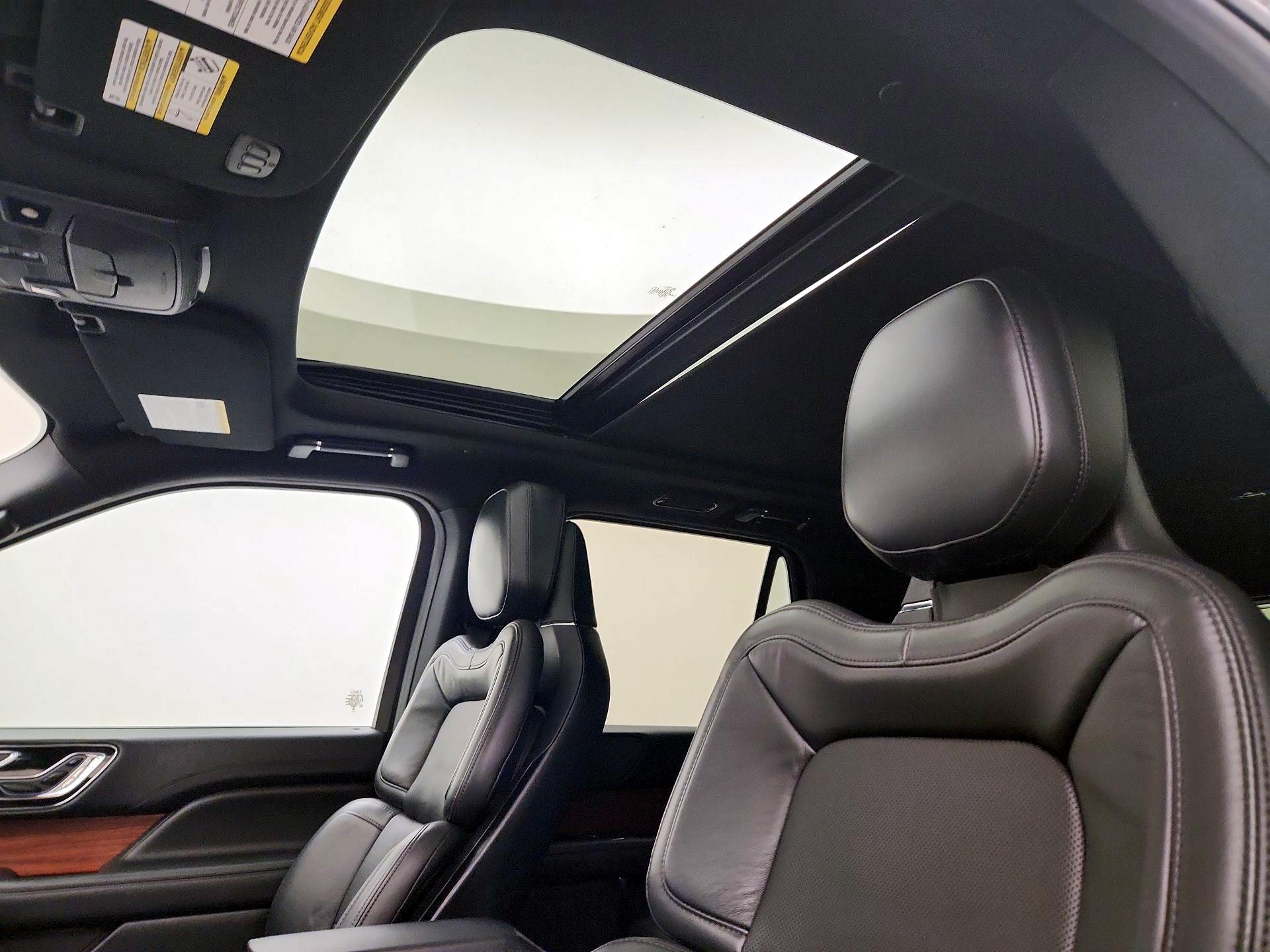 Thumbnail: 2024 Lincoln Navigator - 20