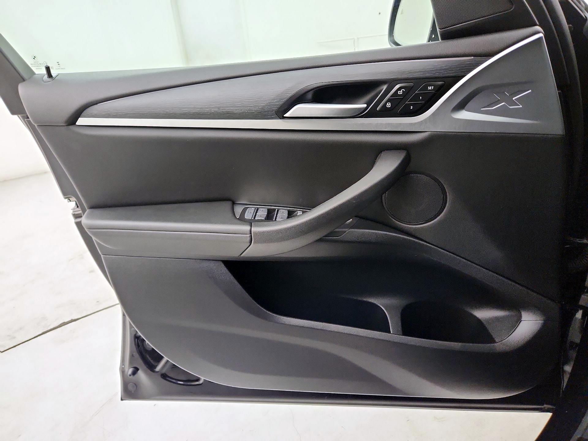 Thumbnail: 2024 BMW X3 - 12