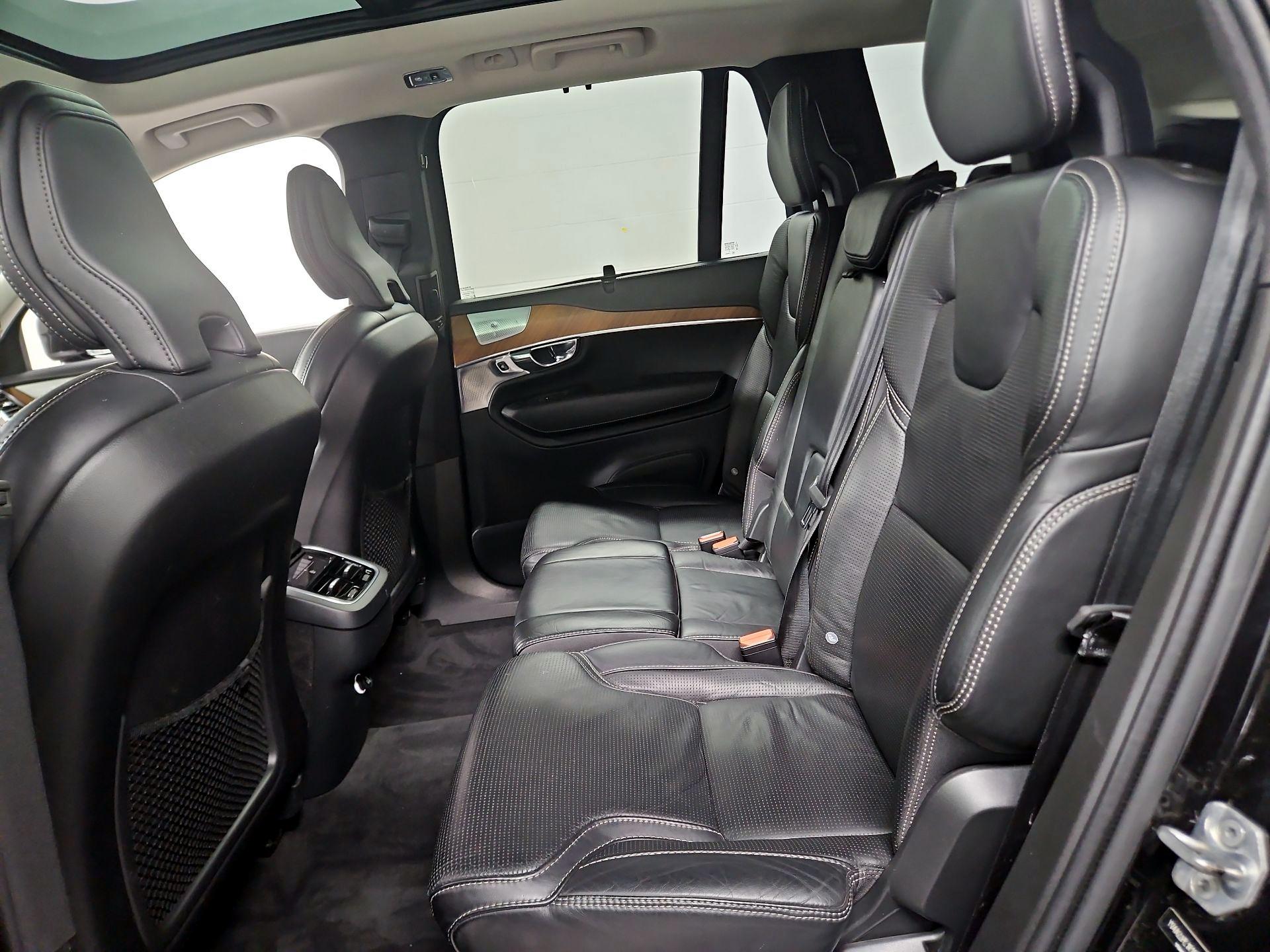 Thumbnail: 2019 Volvo XC90 - 20