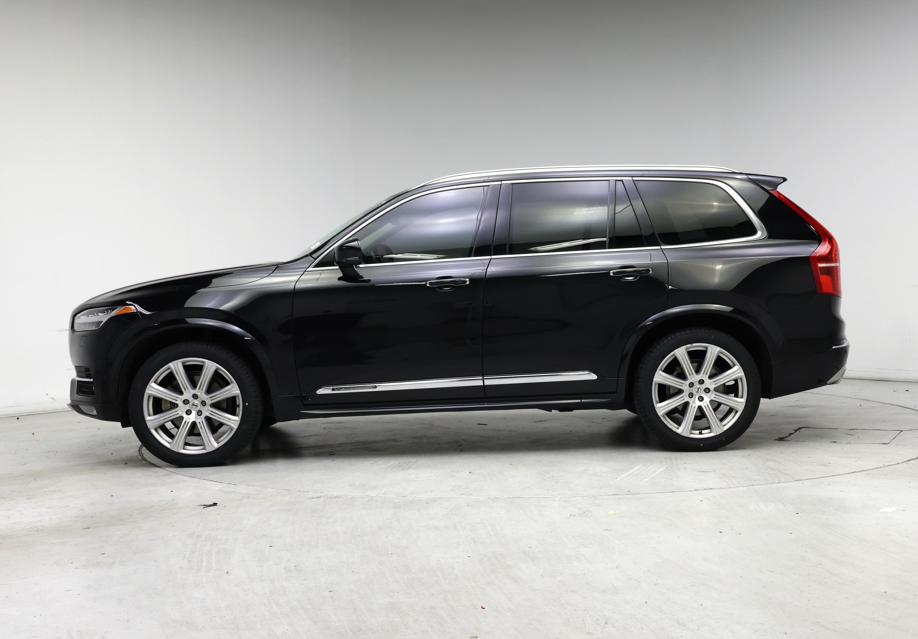 Thumbnail: 2019 Volvo XC90 - 3