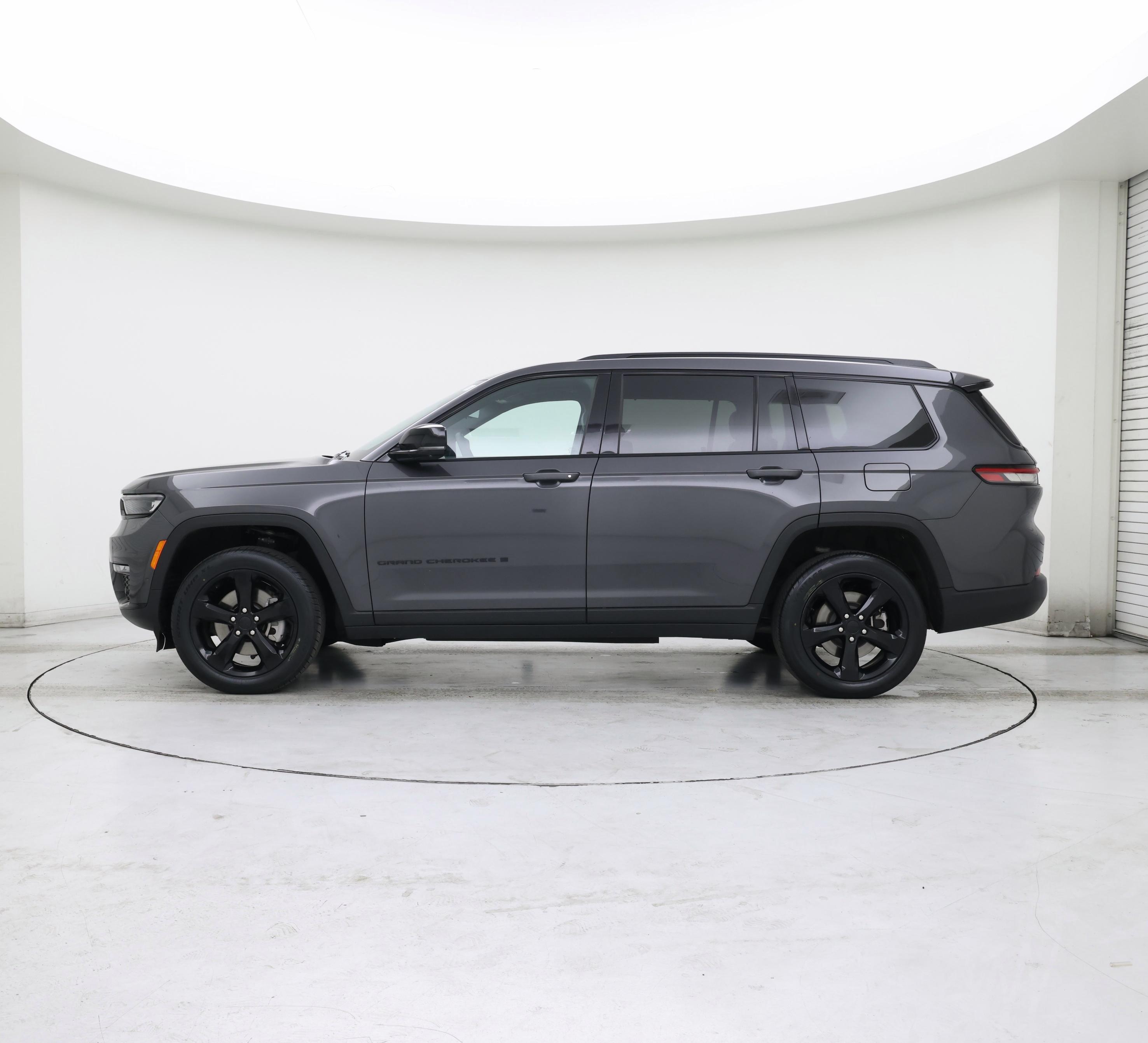 Thumbnail: 2025 Jeep Grand Cherokee L - 3