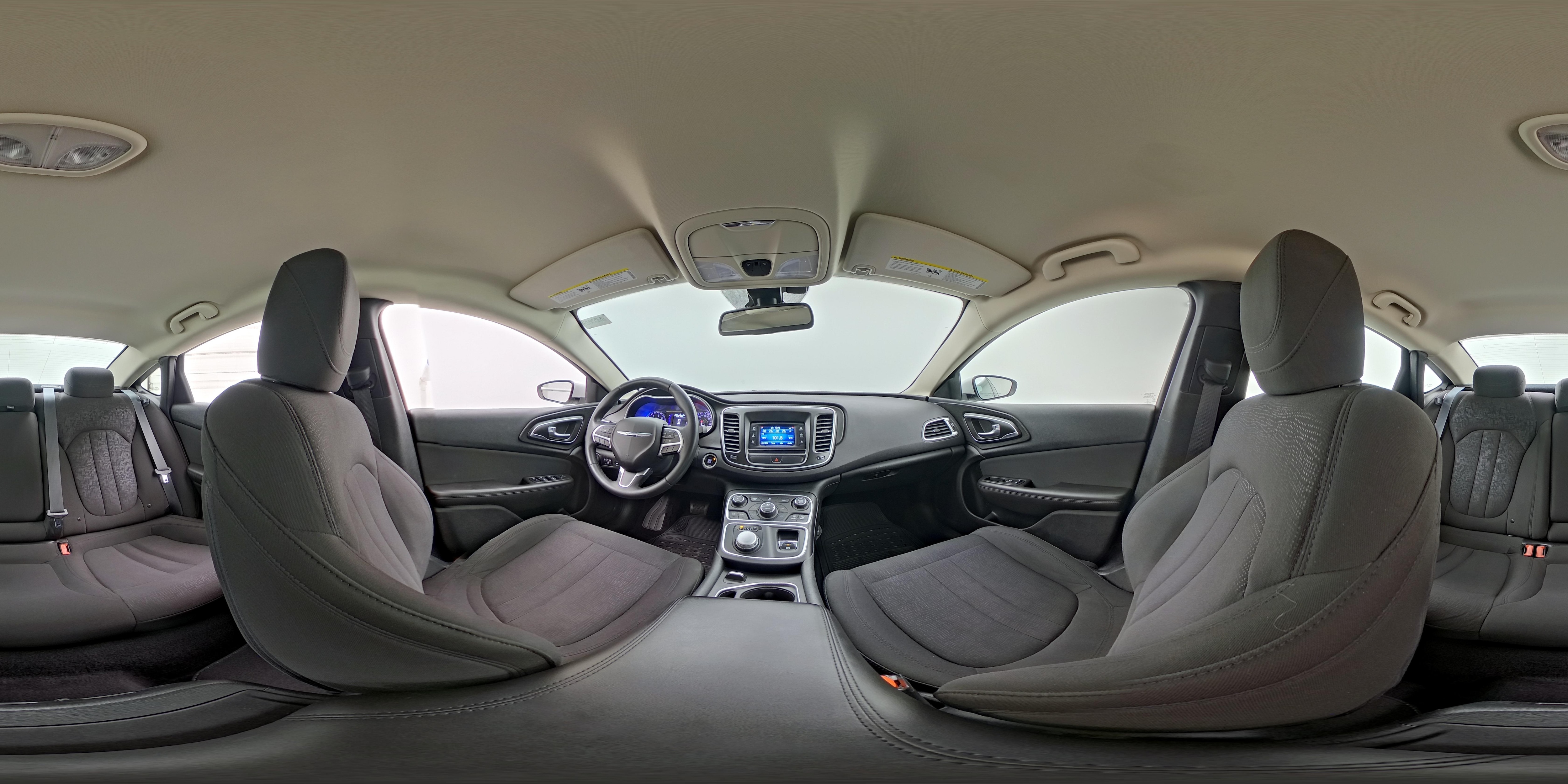 2015 Chrysler 200 Limited - Photo 25