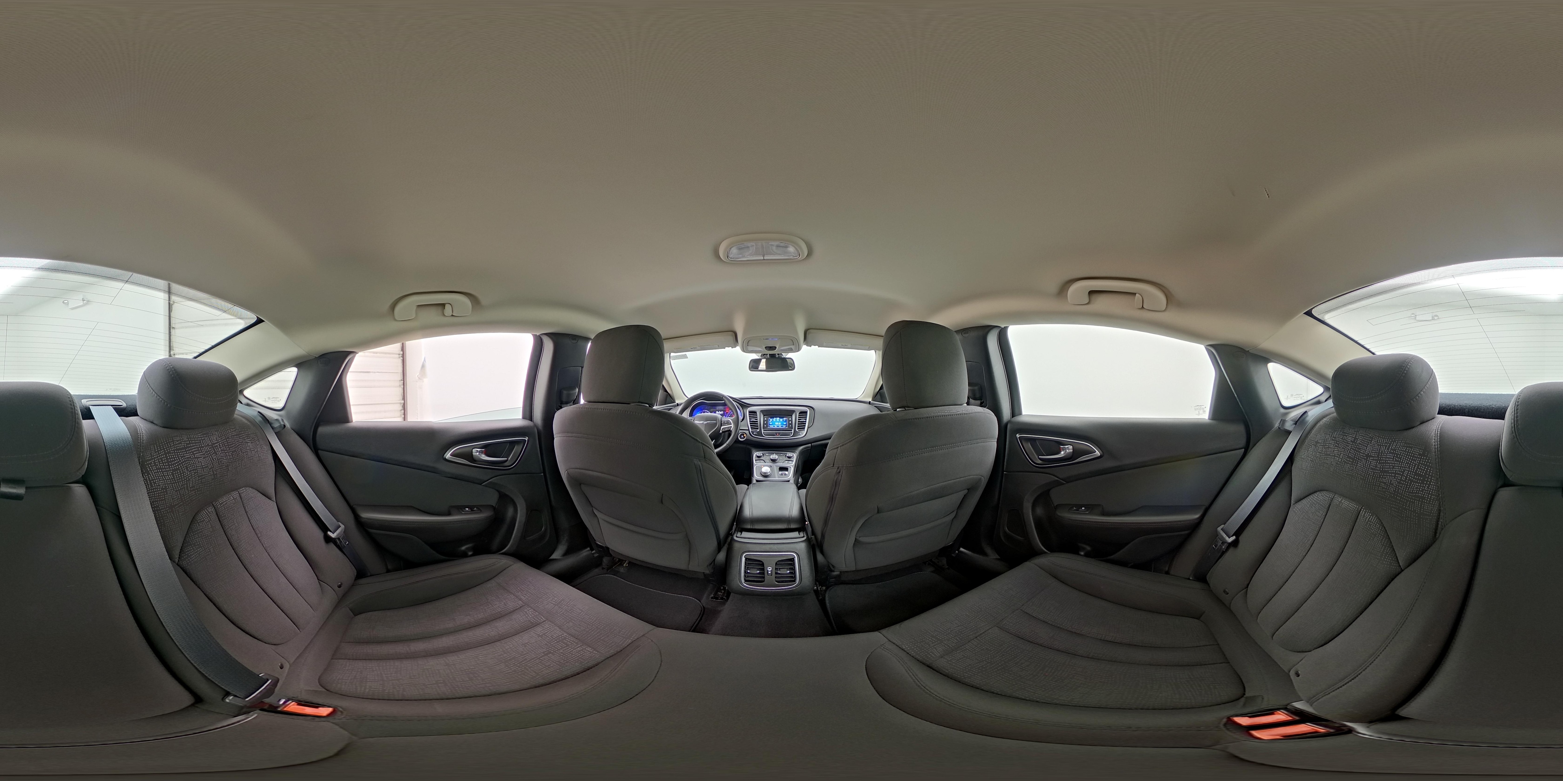 2015 Chrysler 200 Limited - Photo 26