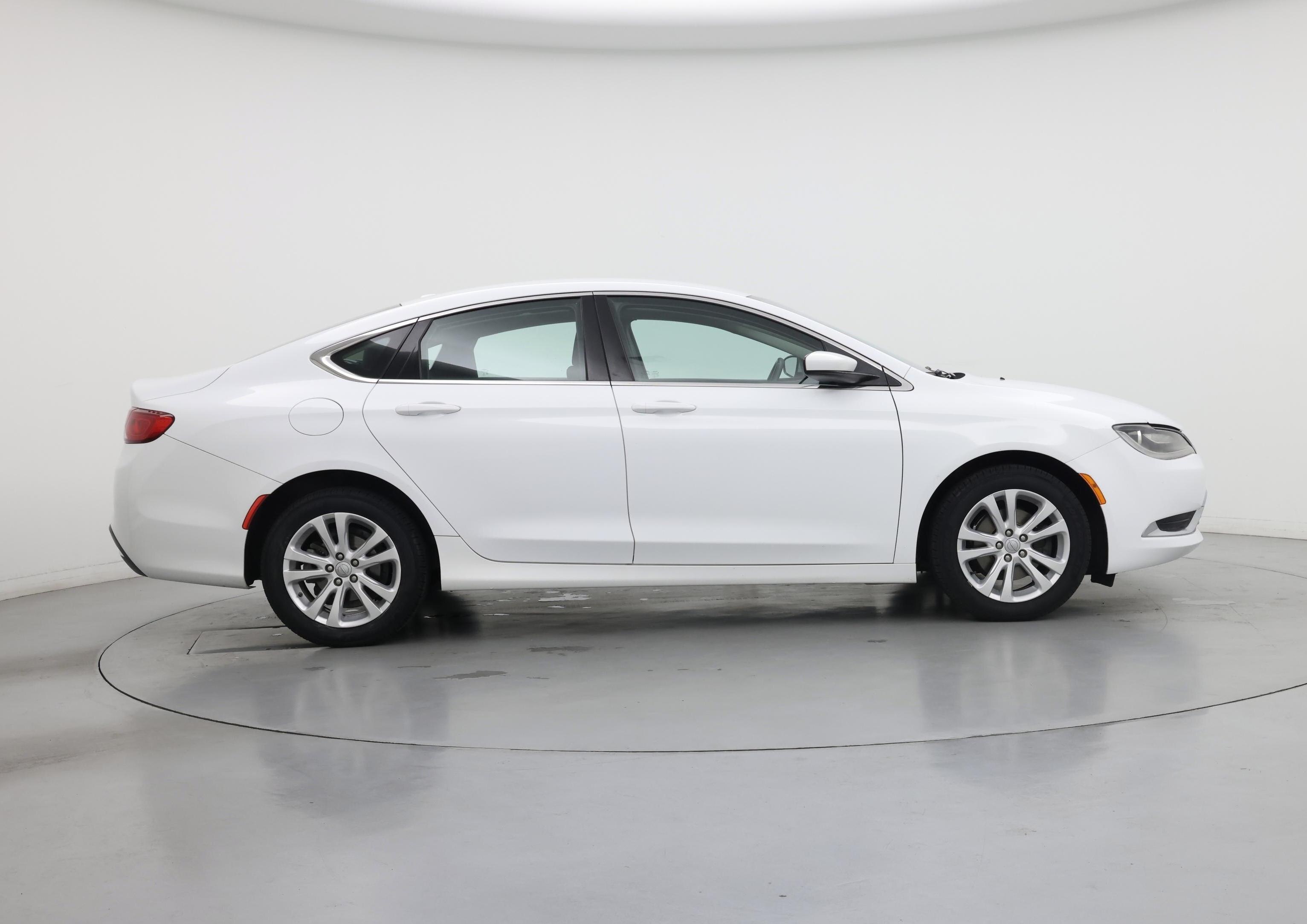 Thumbnail: 2015 Chrysler 200 - 7