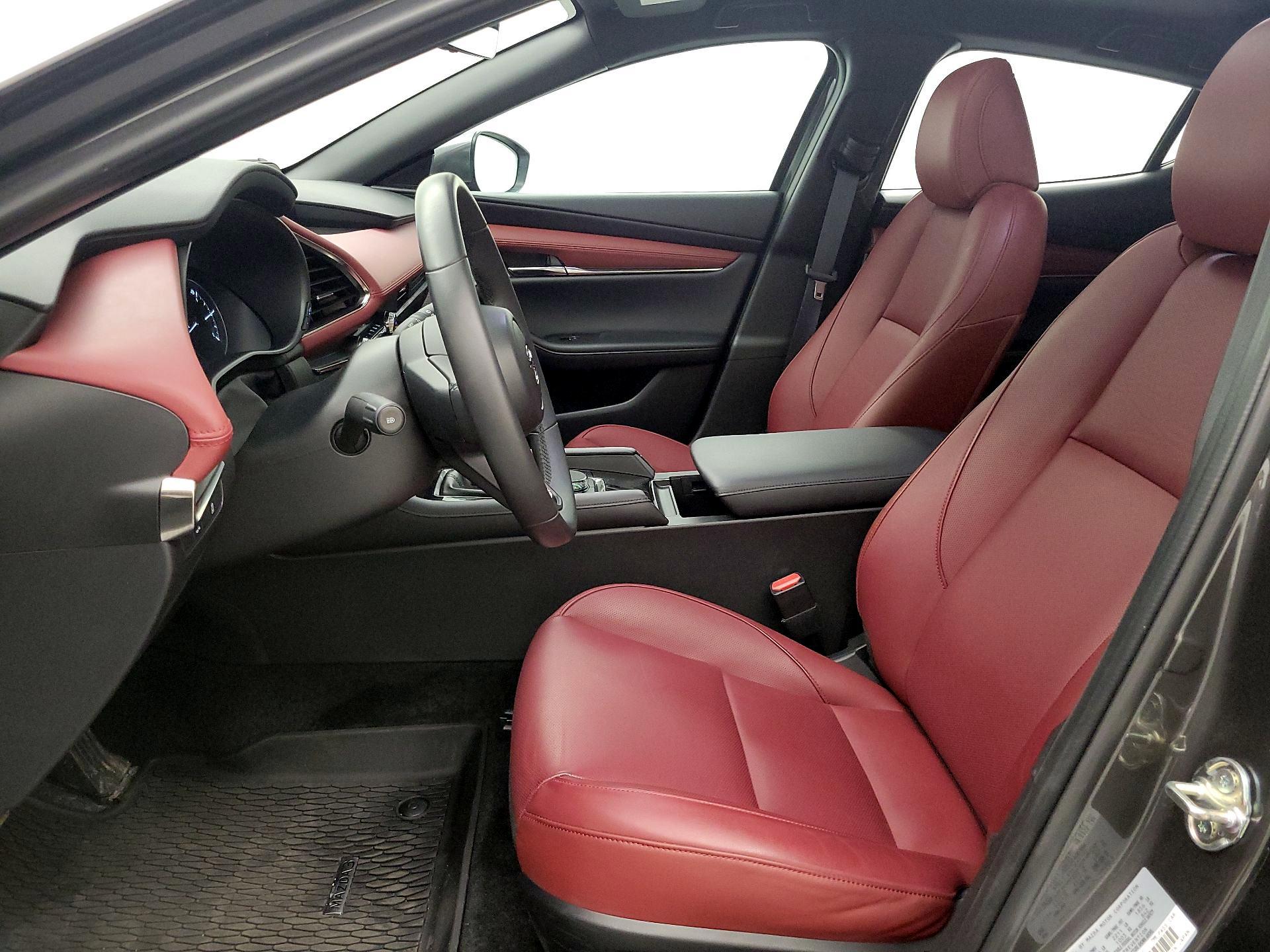 Thumbnail: 2025 Mazda Mazda3 - 11