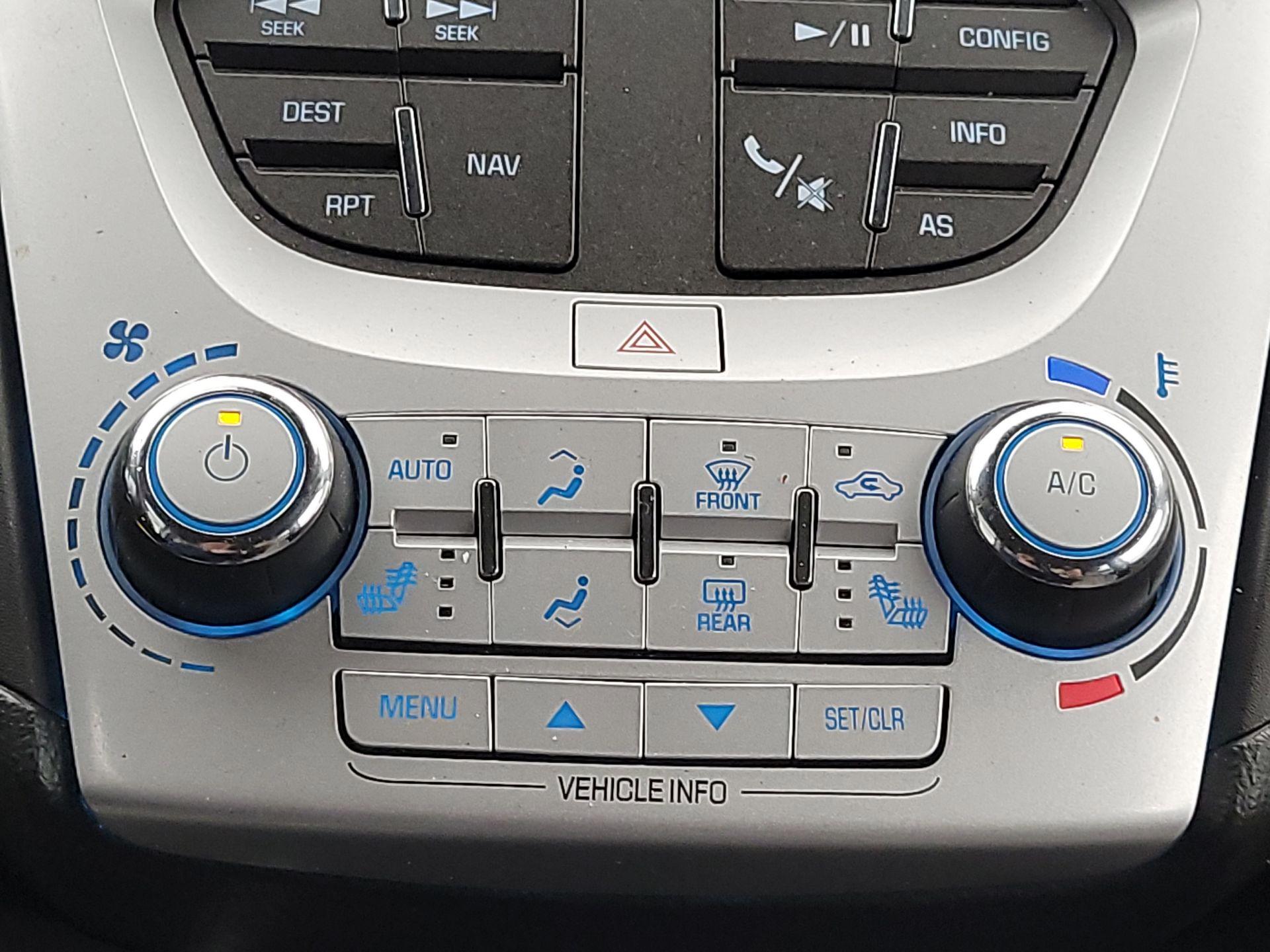 Thumbnail: 2016 Chevrolet Equinox - 16