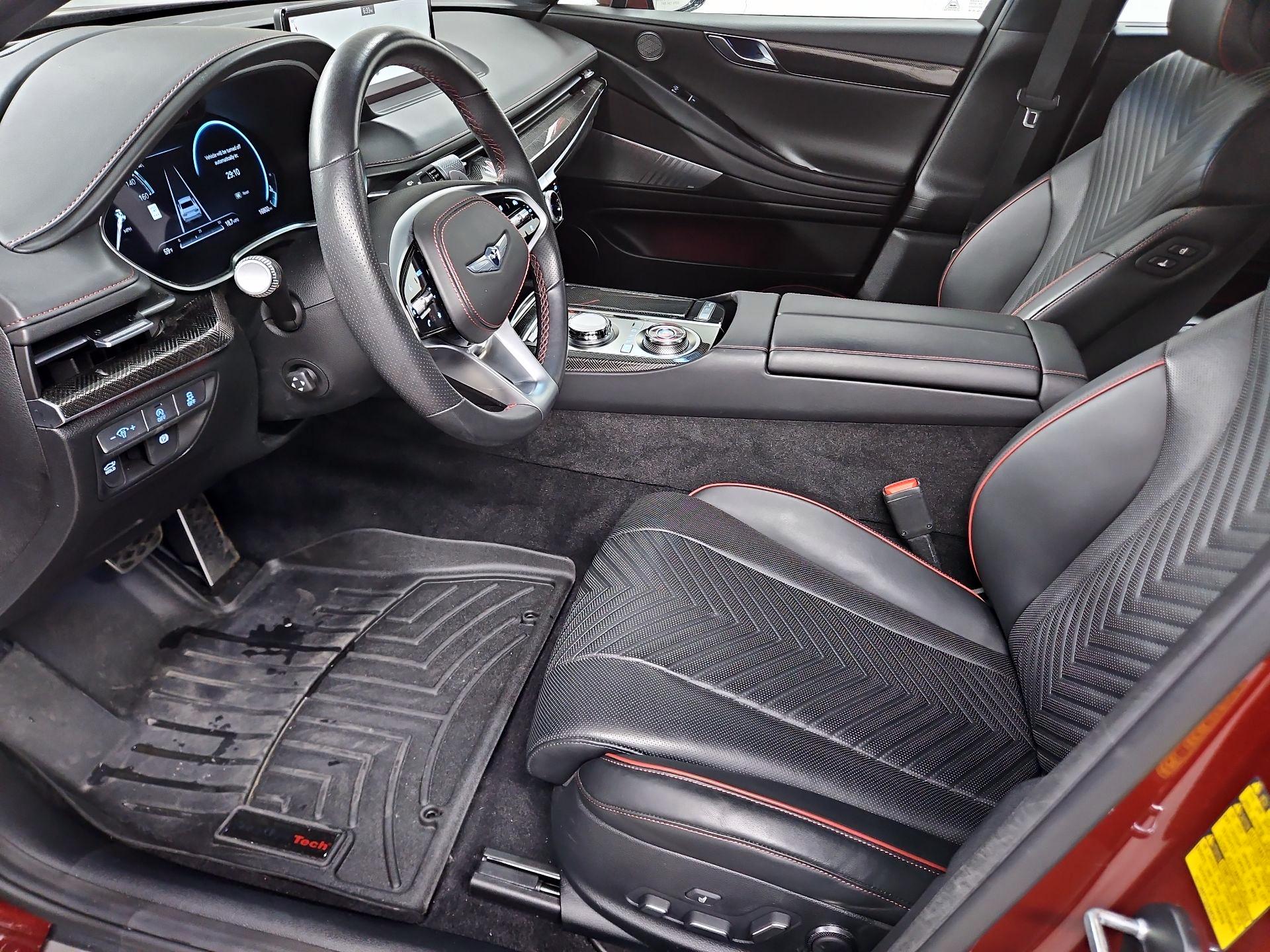 Thumbnail: 2023 Genesis G80 - 11