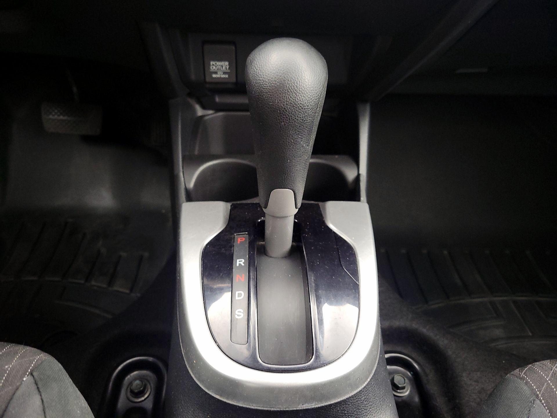 Thumbnail: 2018 Honda Fit - 17