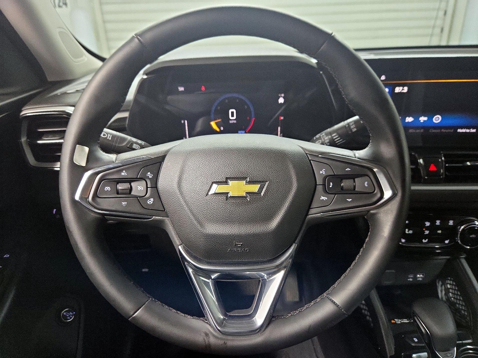 Thumbnail: 2025 Chevrolet TrailBlazer - 10
