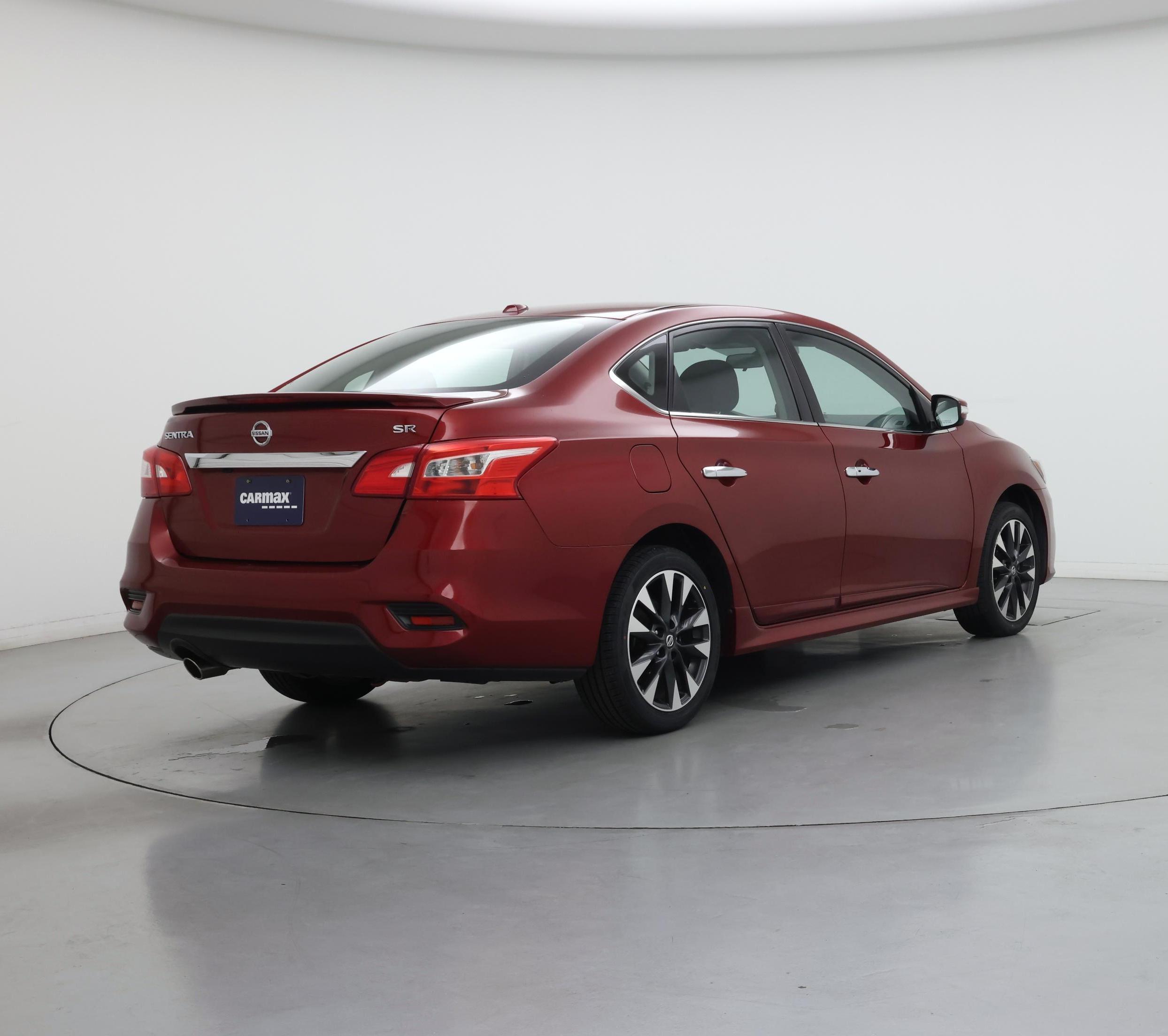 Thumbnail: 2019 Nissan Sentra - 8